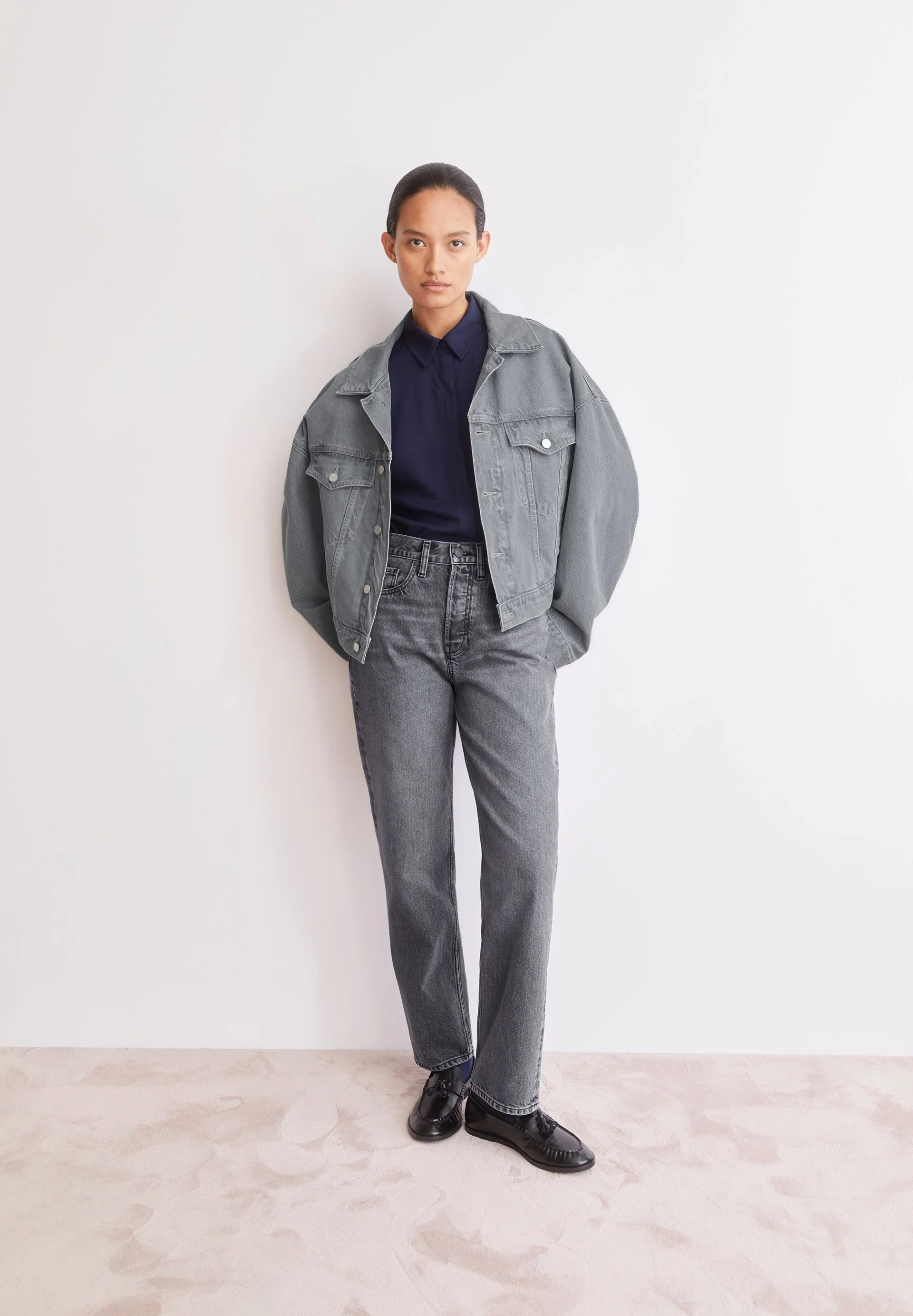 AAIKALA HIGH WAIST STRAIGHT JEANS | soft ash - Image 4