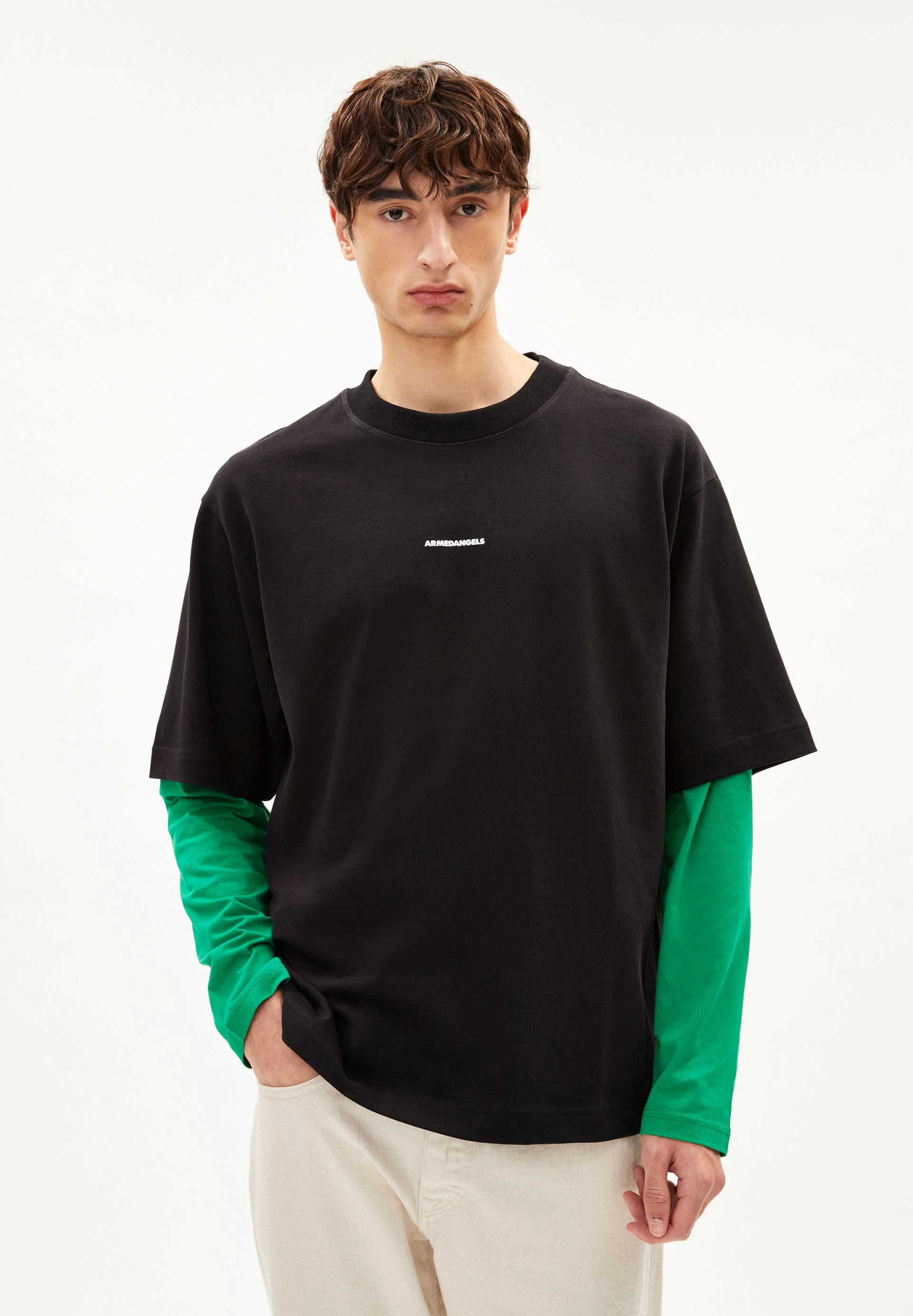 AALOX | black
