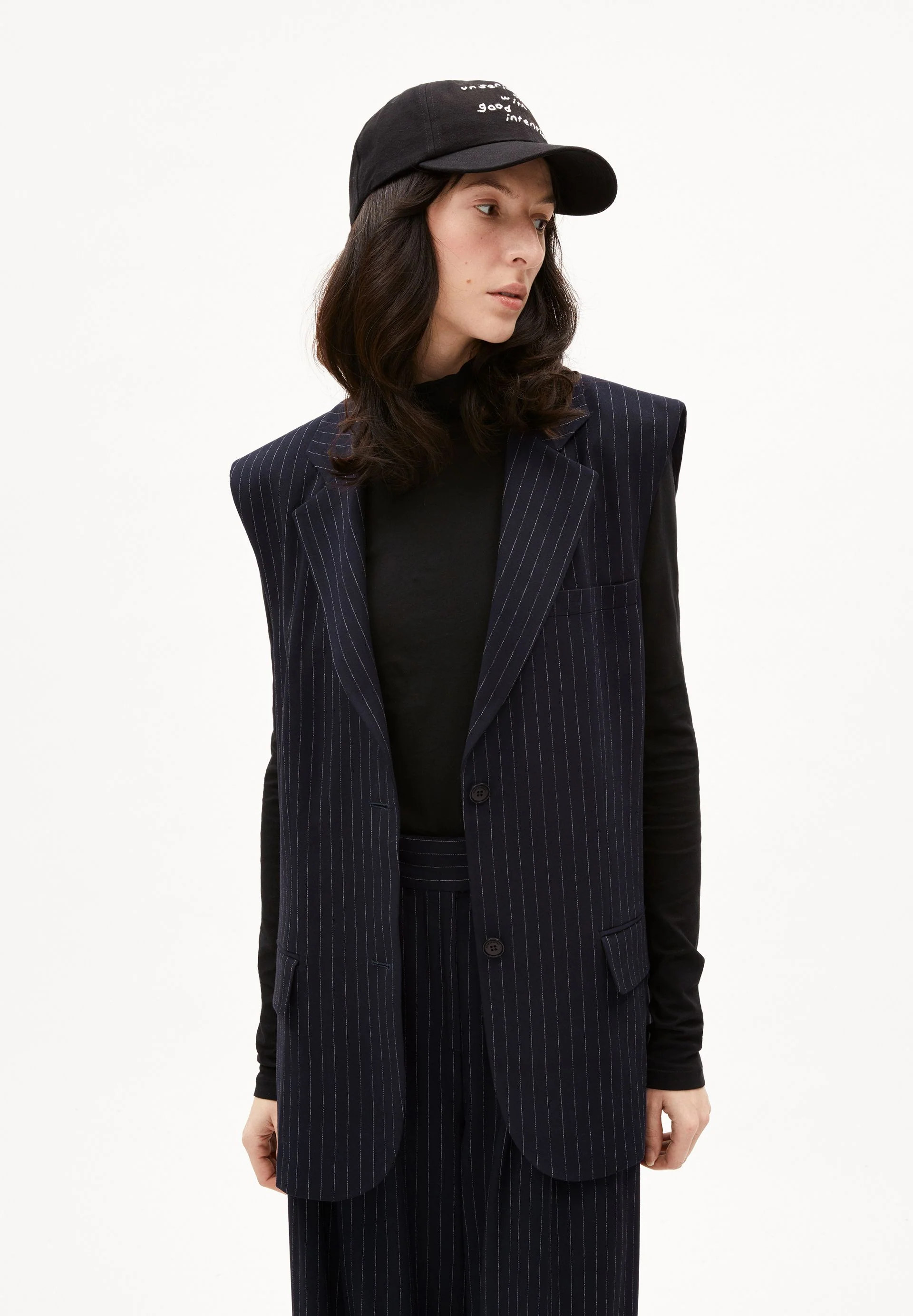 AAVEST PINSTRIPE | night sky-white