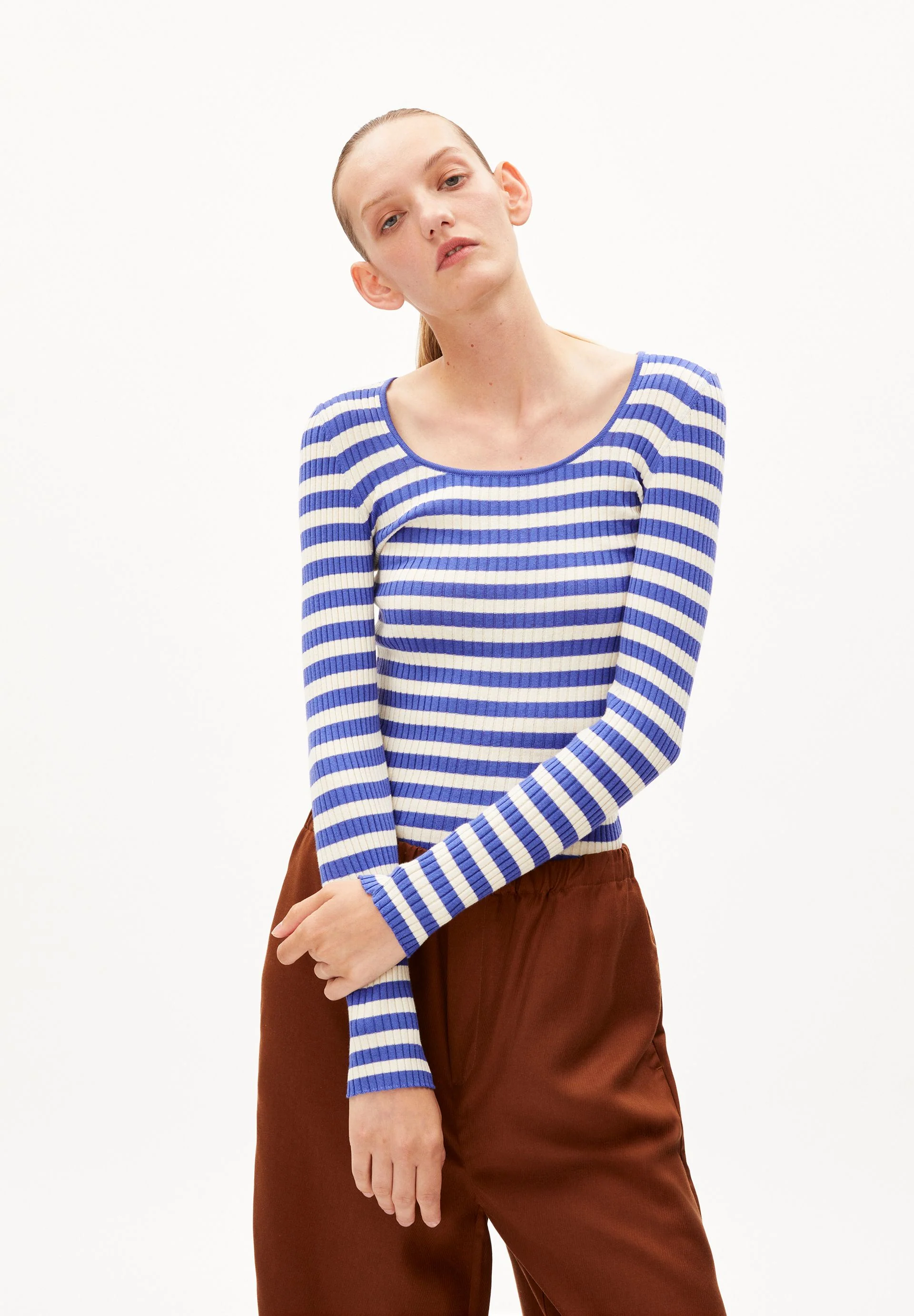 ALAANIA CREWNECK STRIPE - Image 3