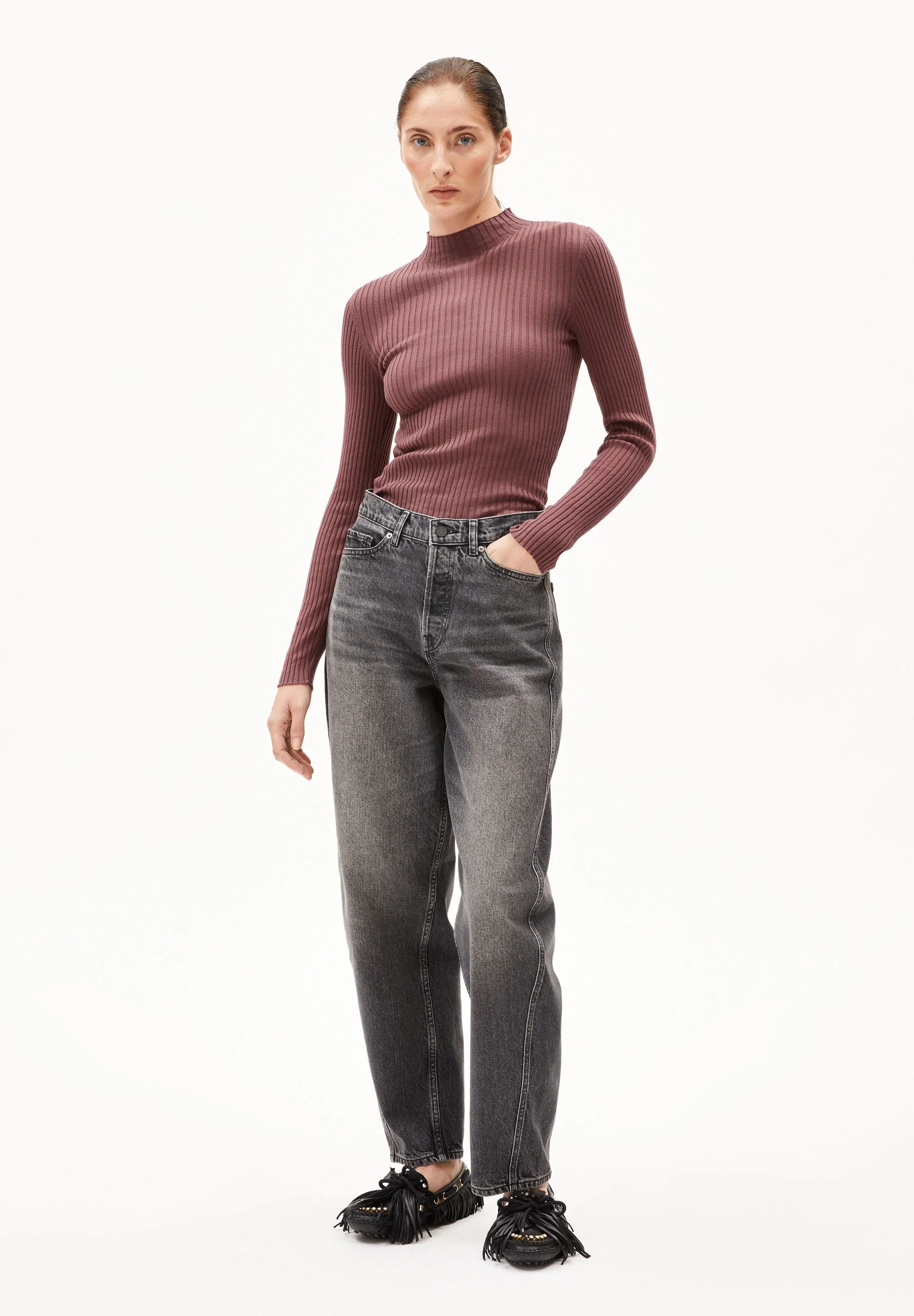 ALAANIA | dark berry - Image 5