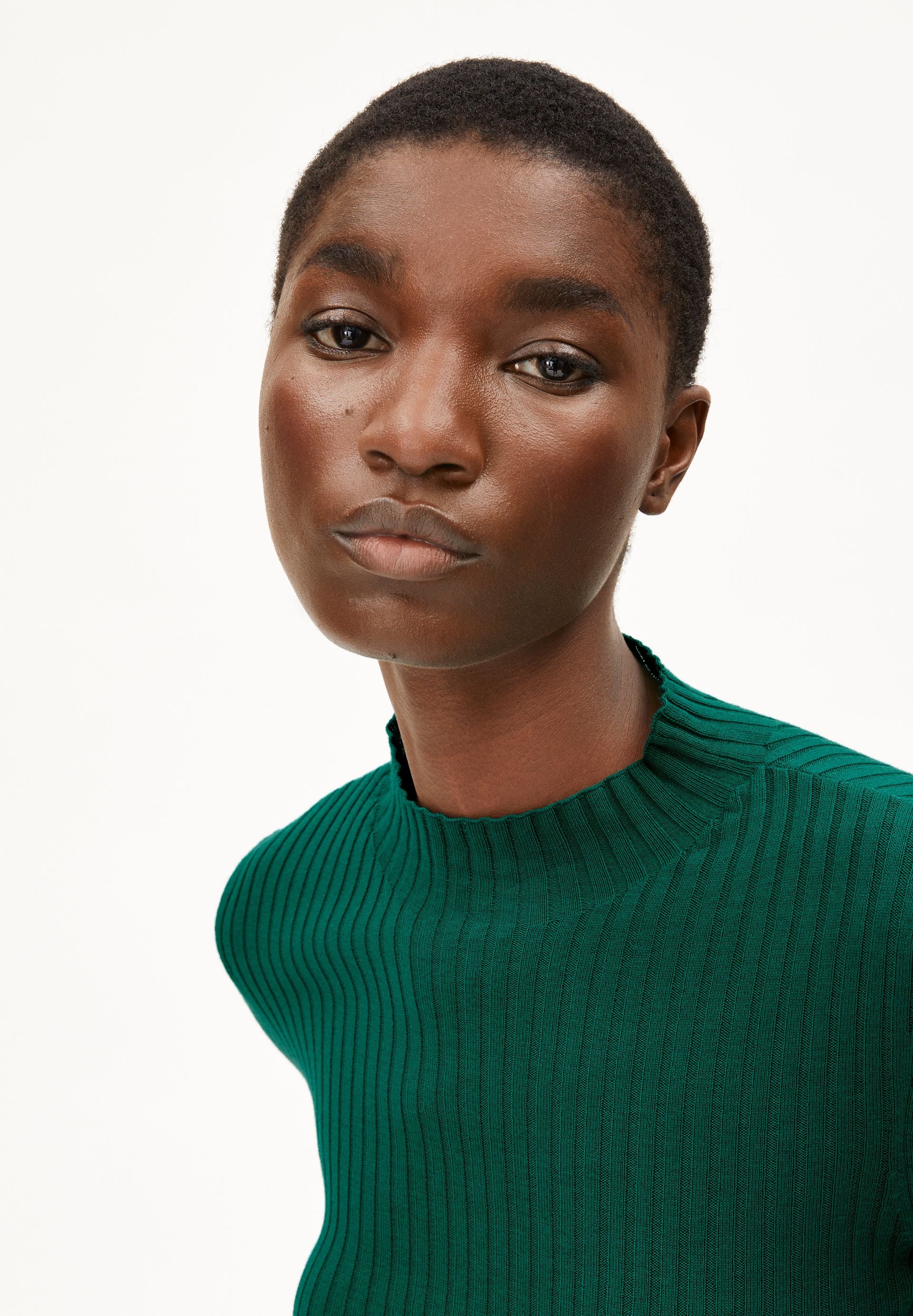 ALAANIA | emerald green - Image 3