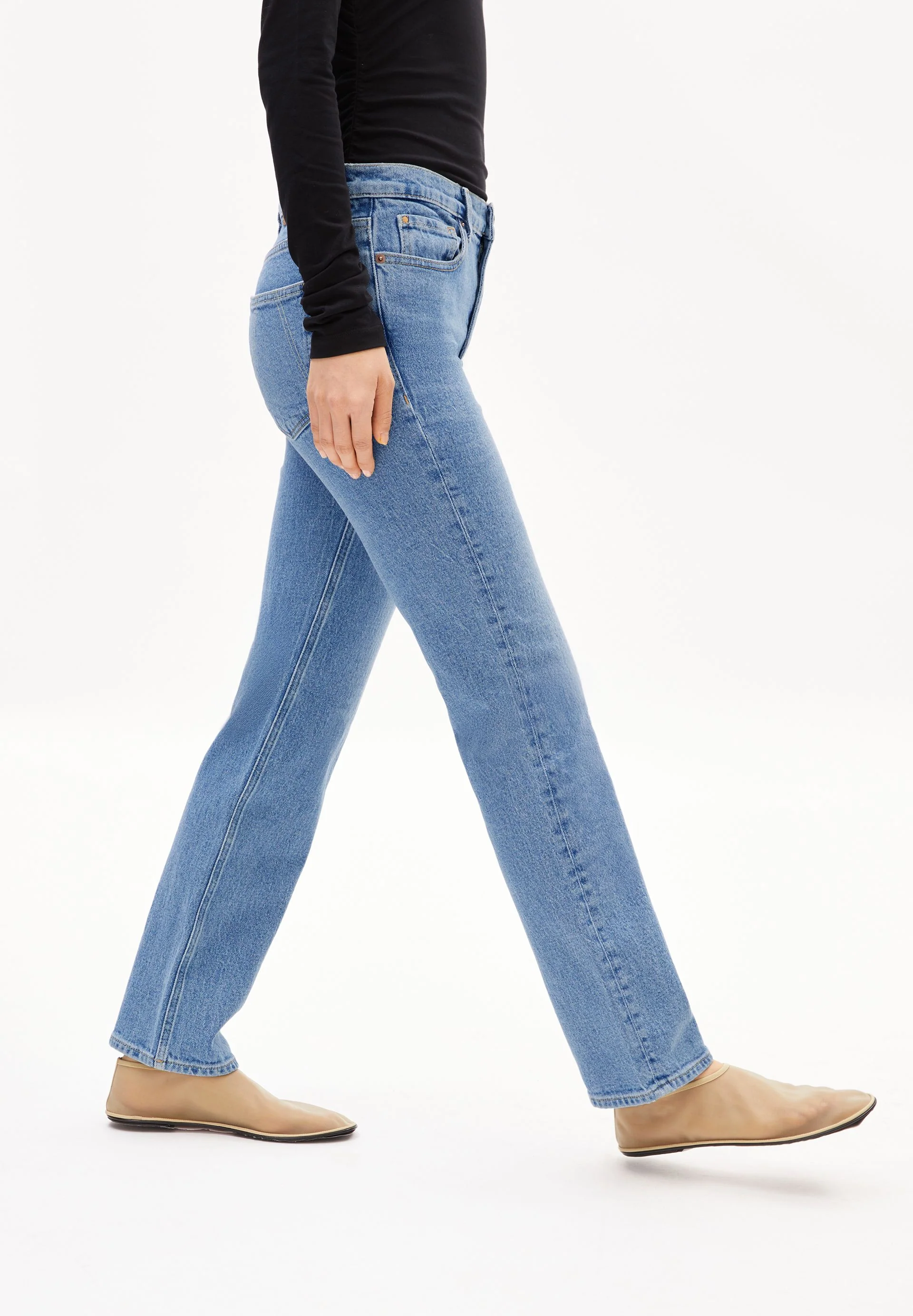 CARENAA MID WAIST STRAIGHT JEANS | capri - Image 6