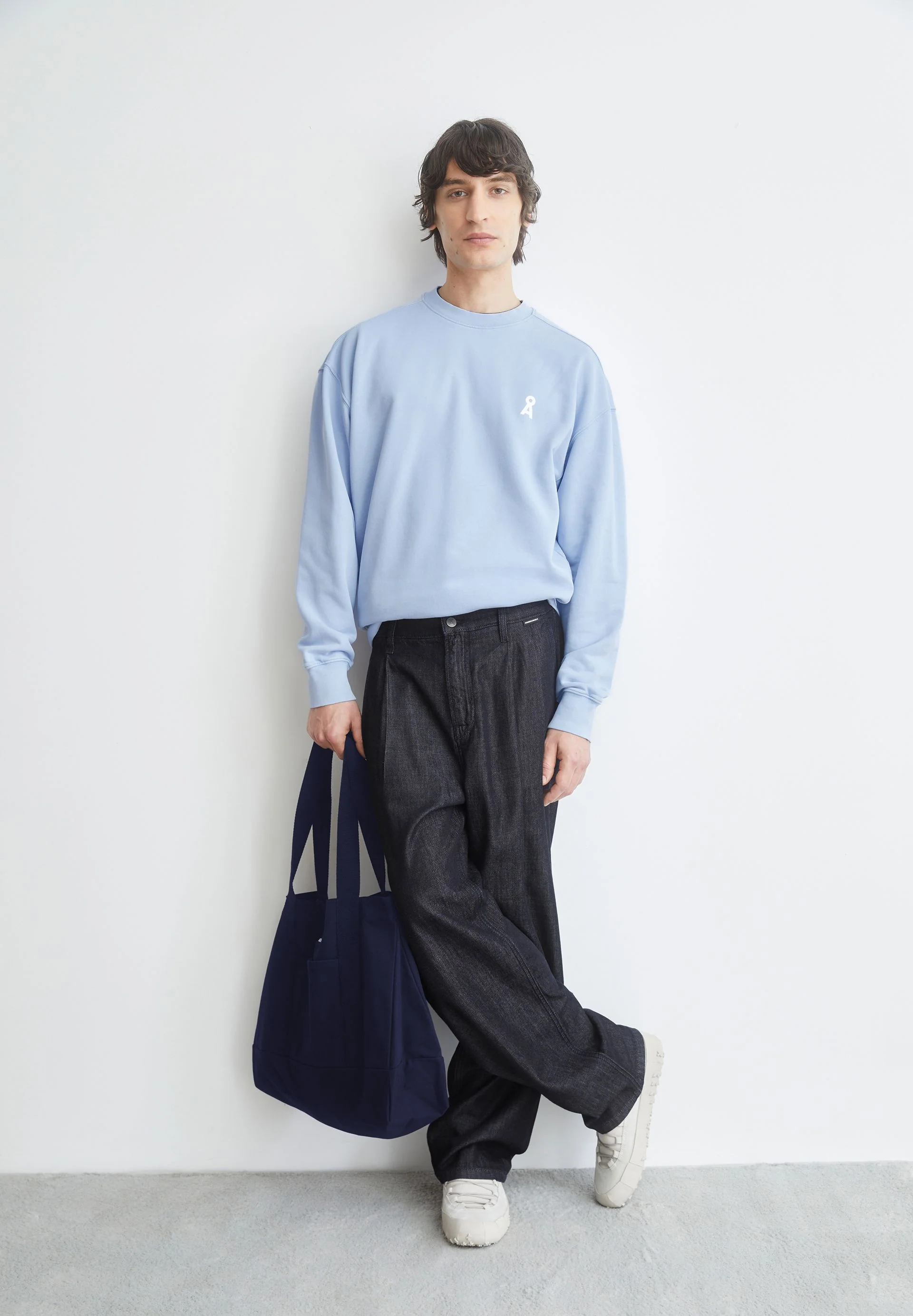 CROSSBODY TOTE BAG | tinted navy