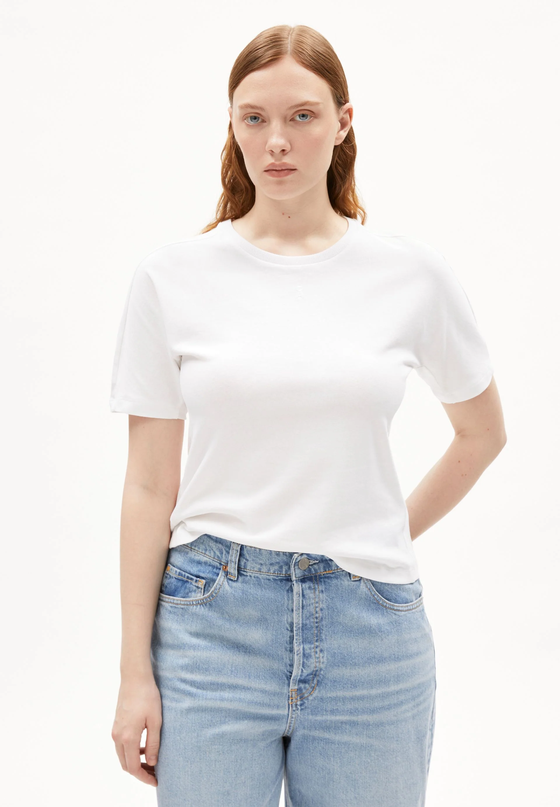 FRODINAA | white
