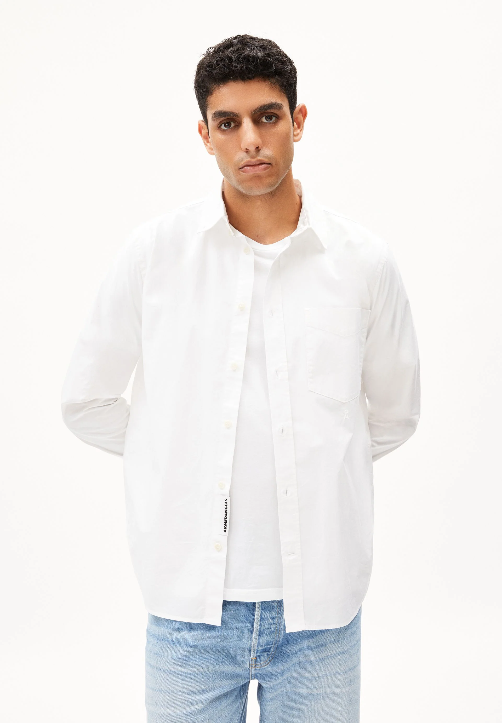 GAVRAA | white