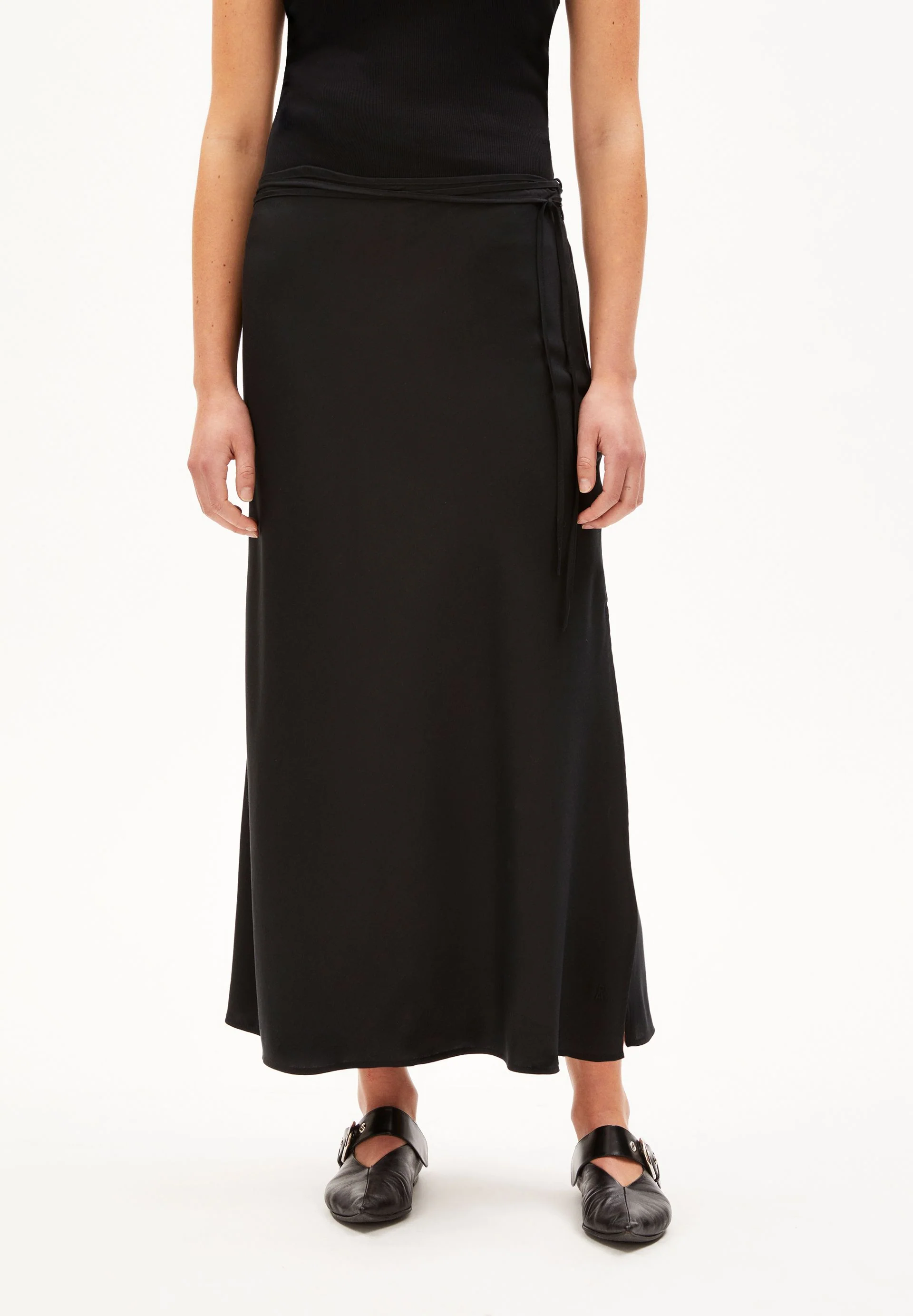 GRAATIA | black