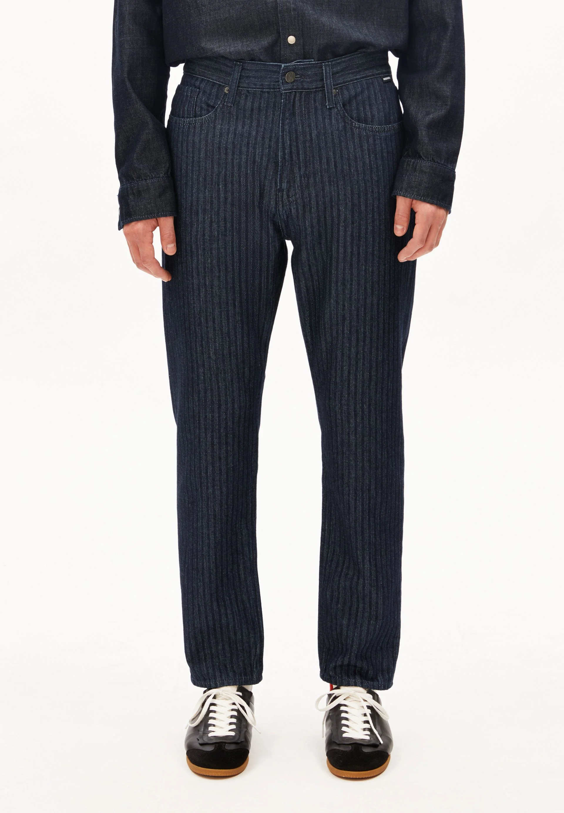 HERRINGBONE TAPERED JEAN