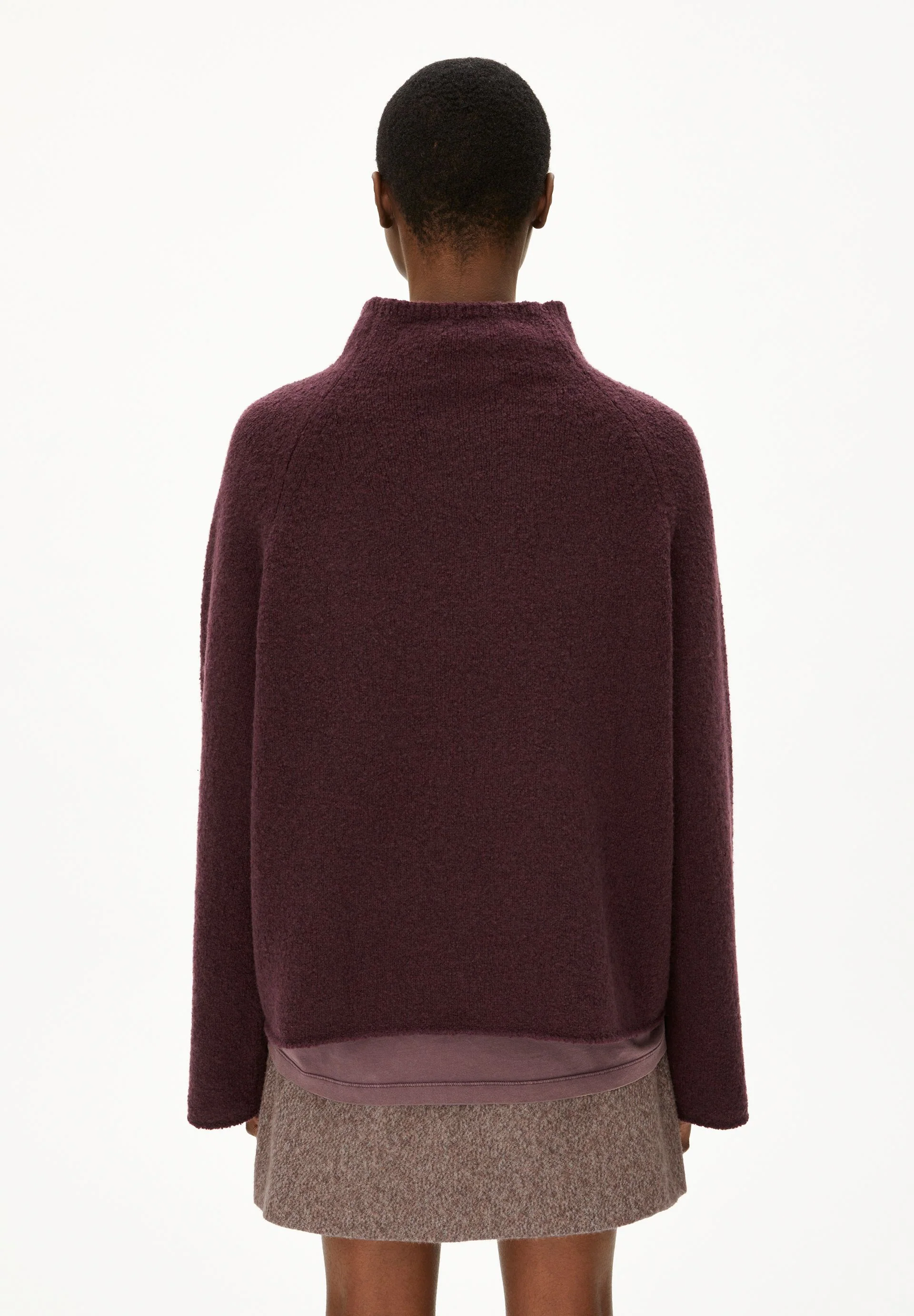 ICONIC Å BOUCLÉ STRICKPULLOVER | dark cranberry-oatmilk - Image 2
