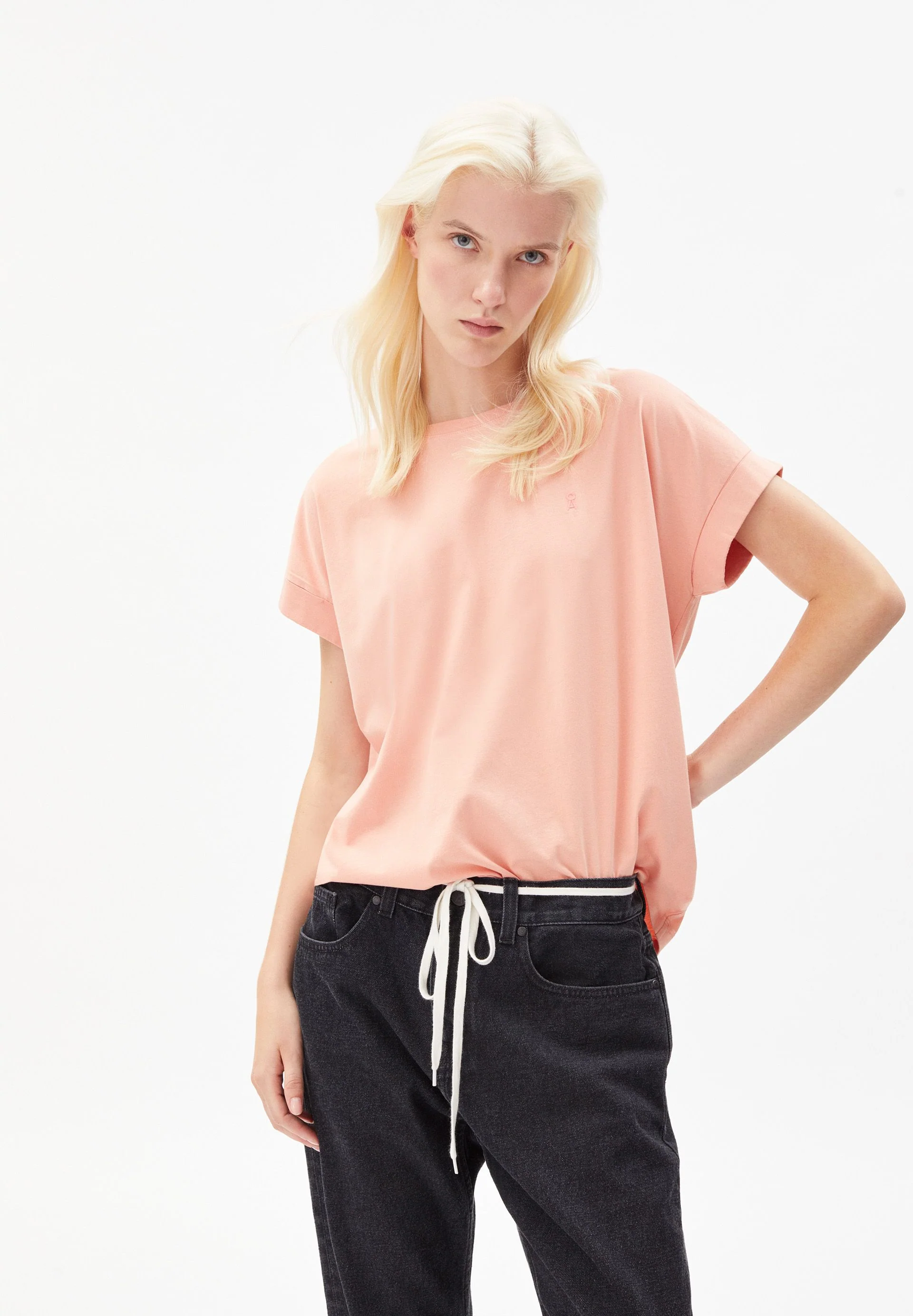 IDAARA T-SHIRT | peach blossom