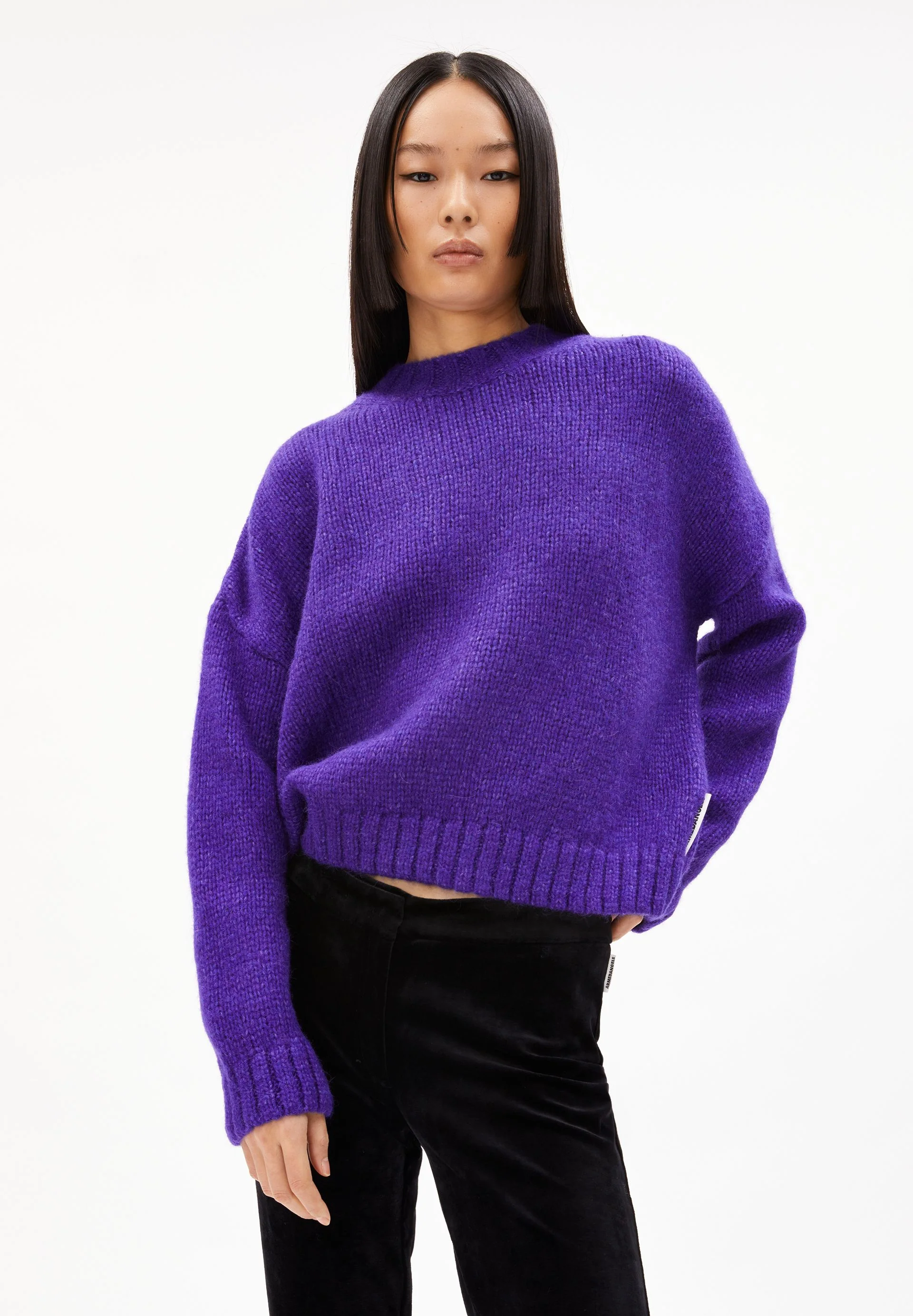 INARAA PUIJPU | indigo lilac