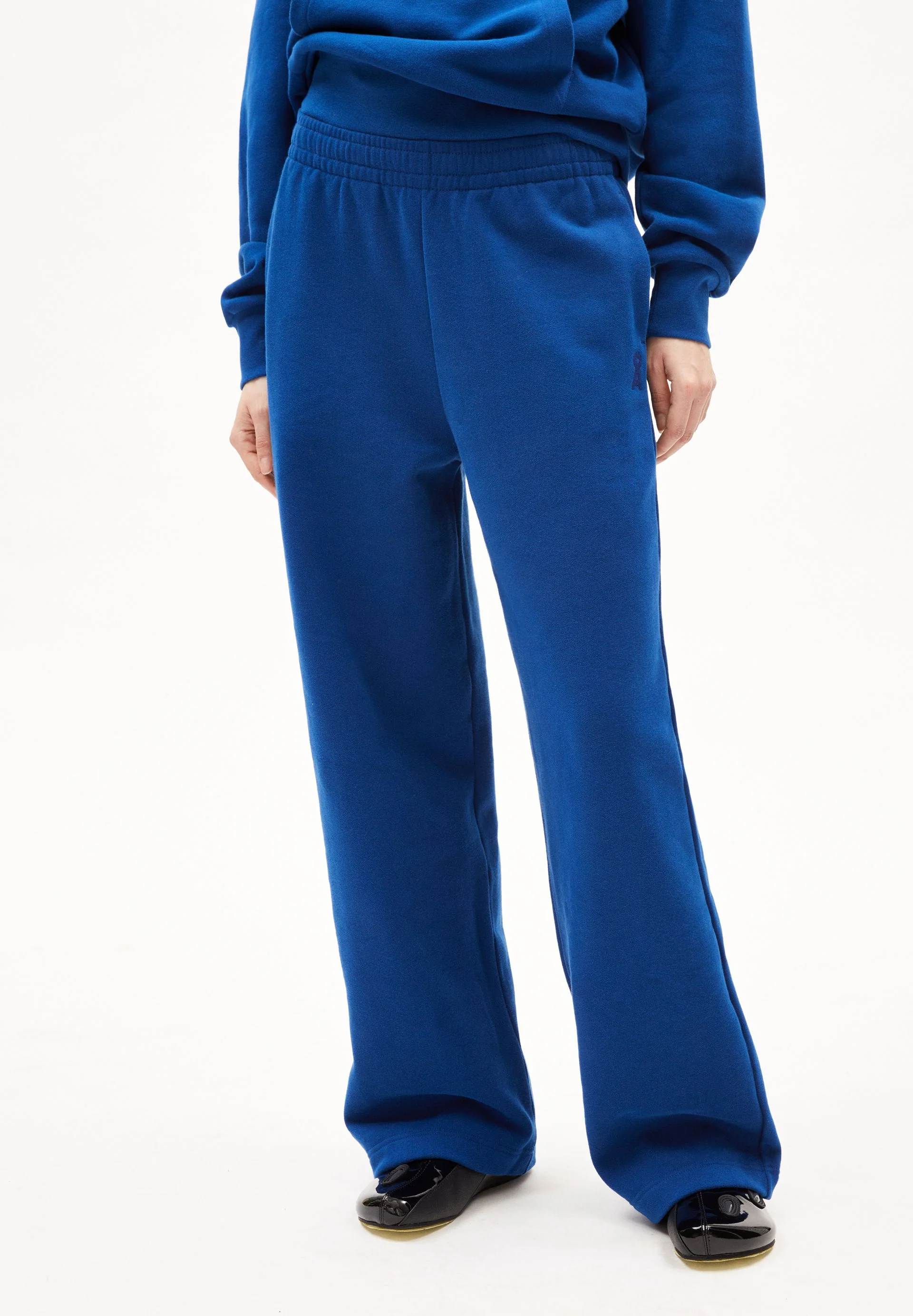 IVAARA | lapis blue