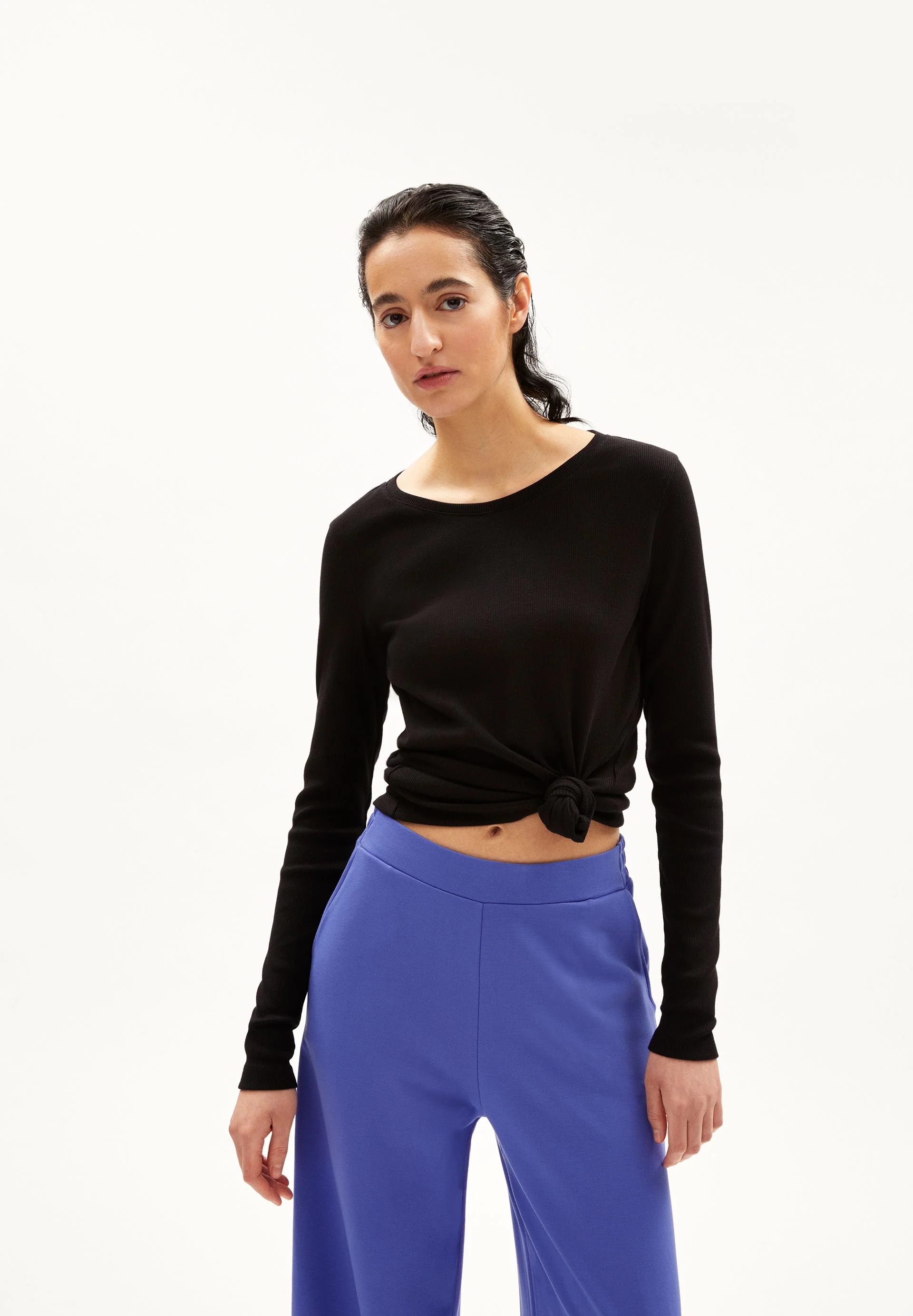 JAALIA | black
