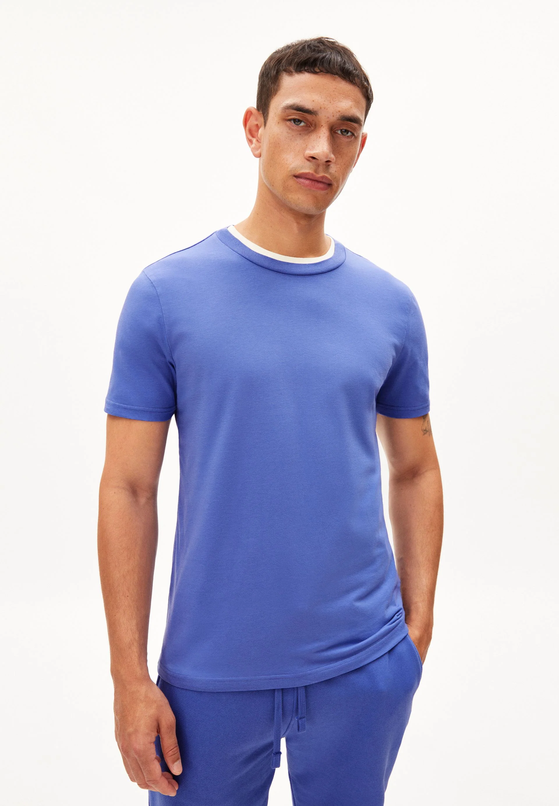 JAAMES - Image 18