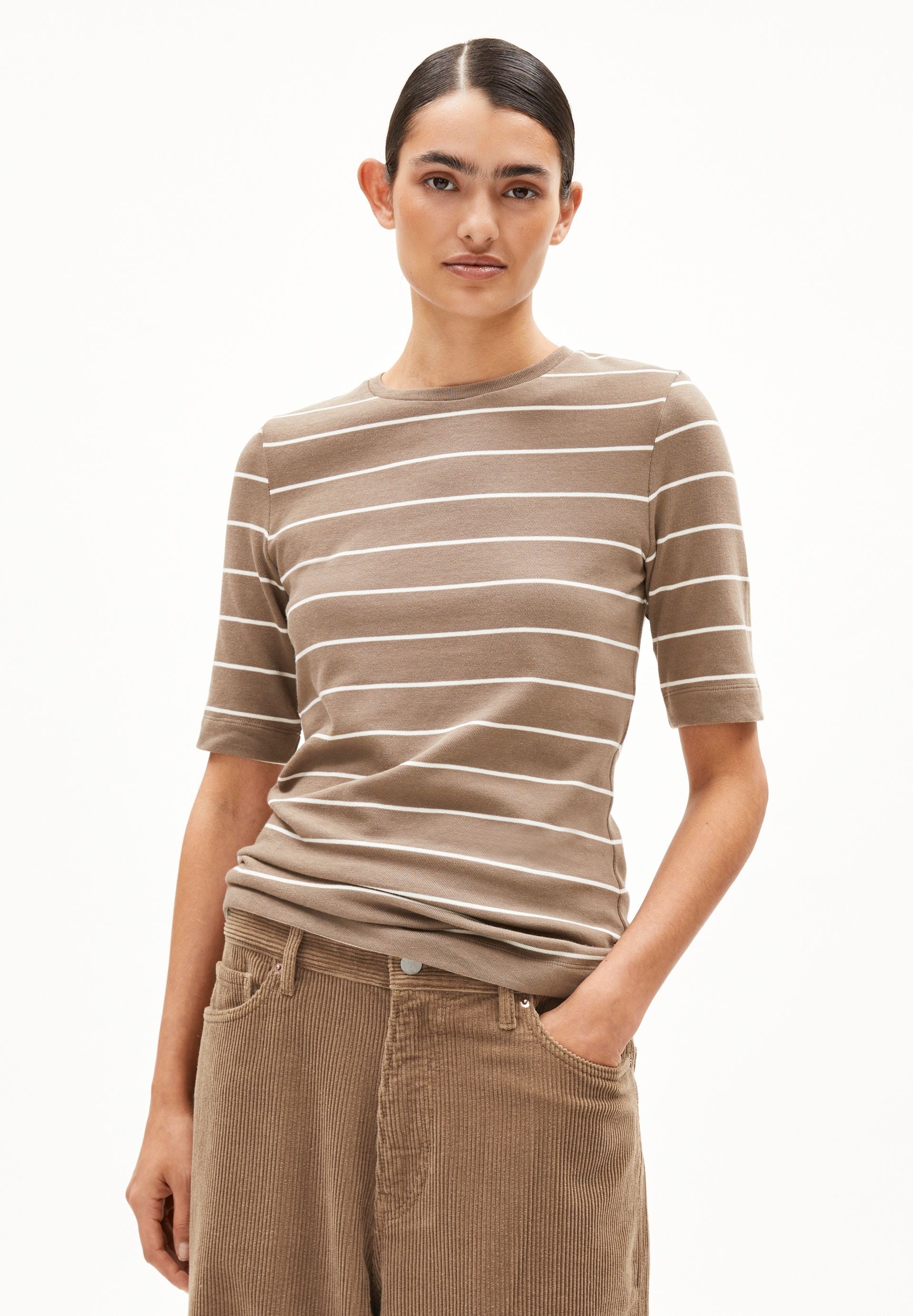 JAANISARA GESTREIFTES T-SHIRT | walnut cream-oatmilk
