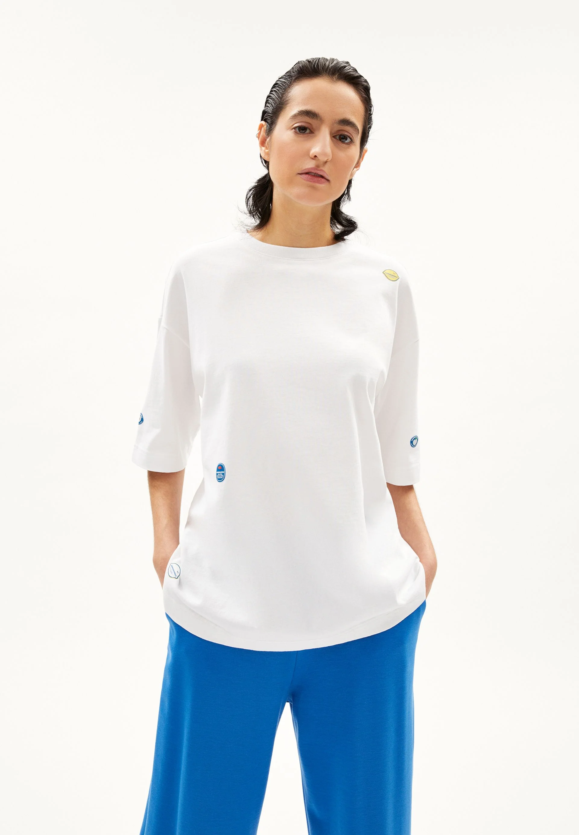 LAAURI STICKAA | white