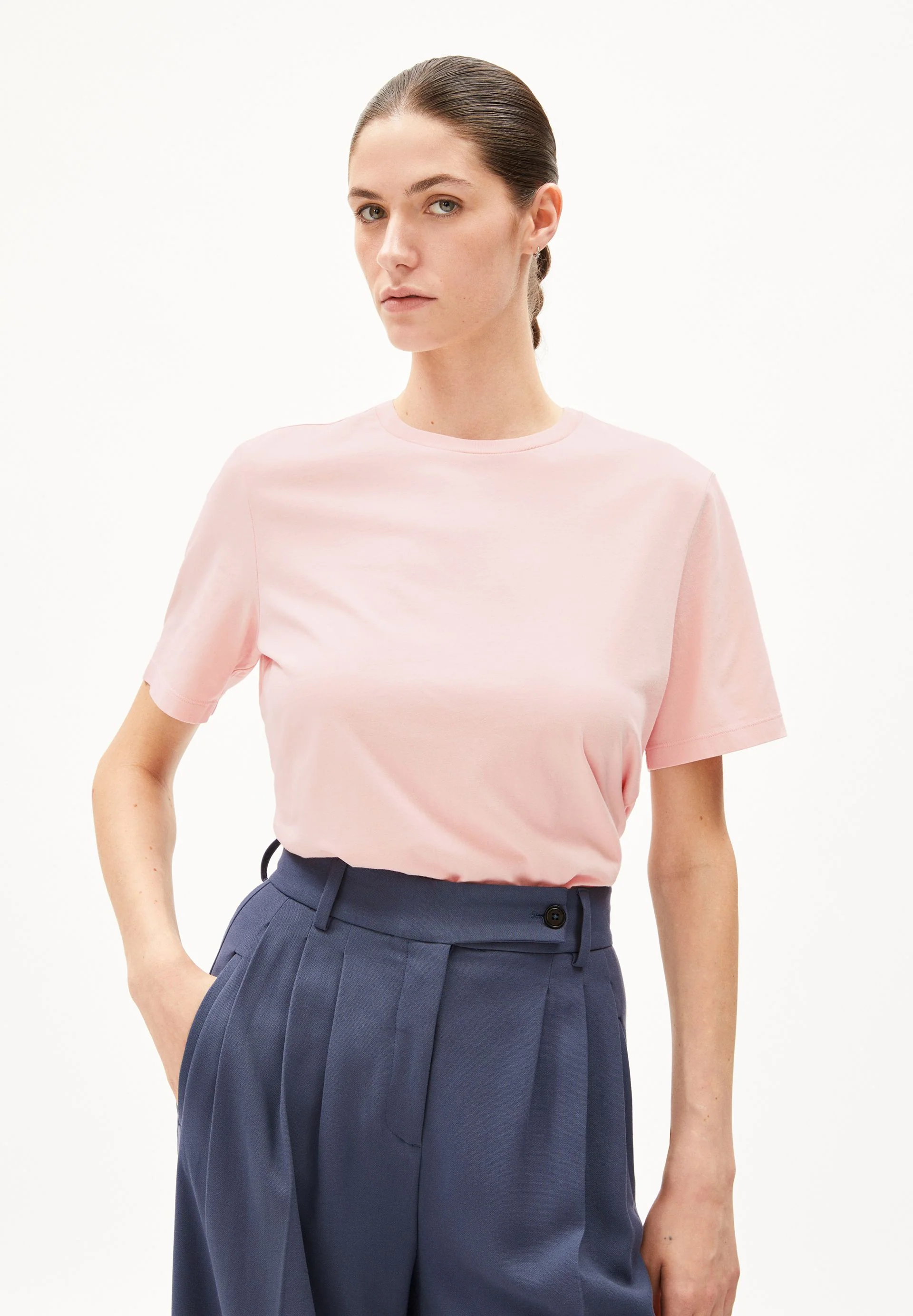 LUALAA T-SHIRT | rosalilly