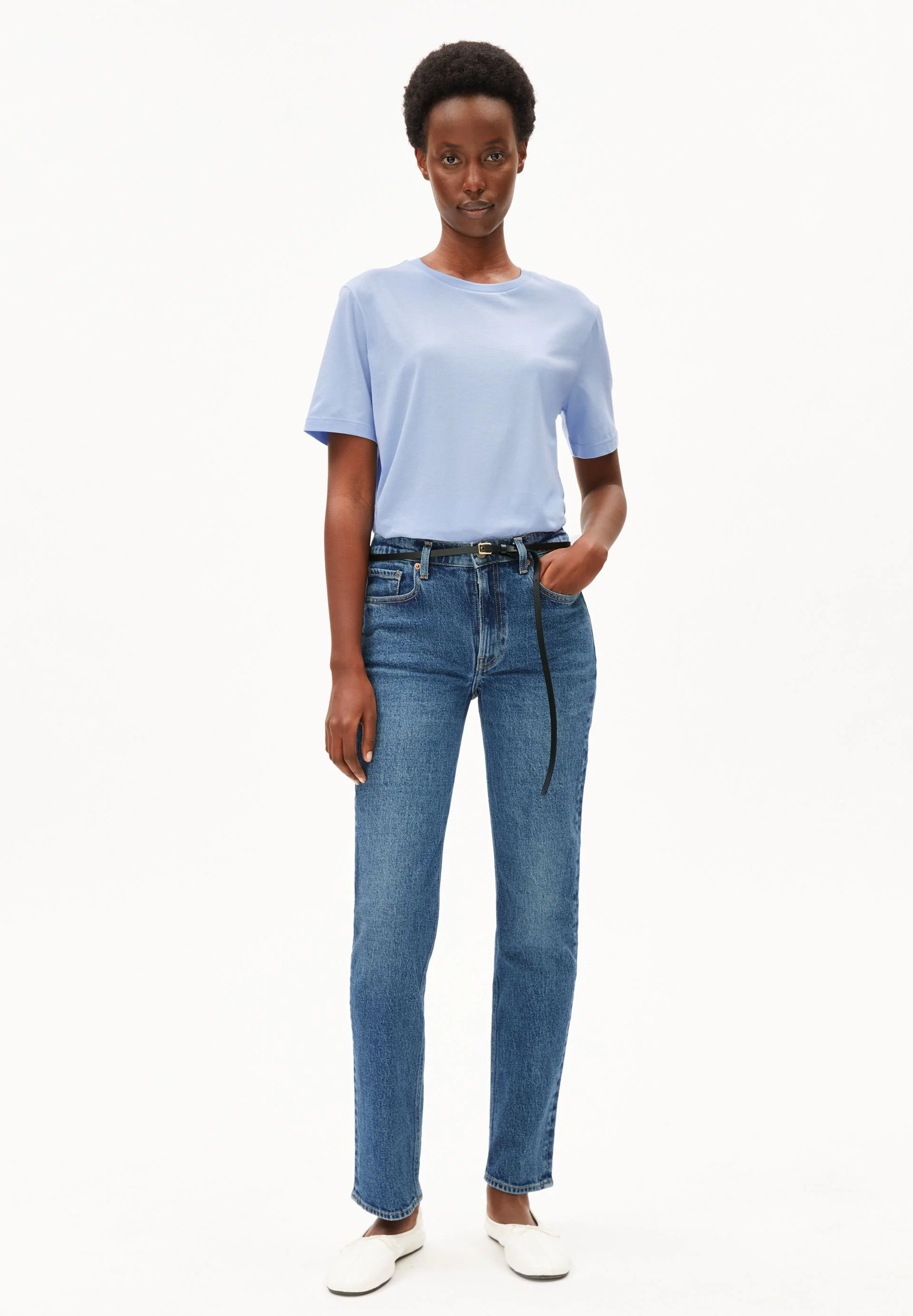 LUALAA T-SHIRT | soft blue - Image 5