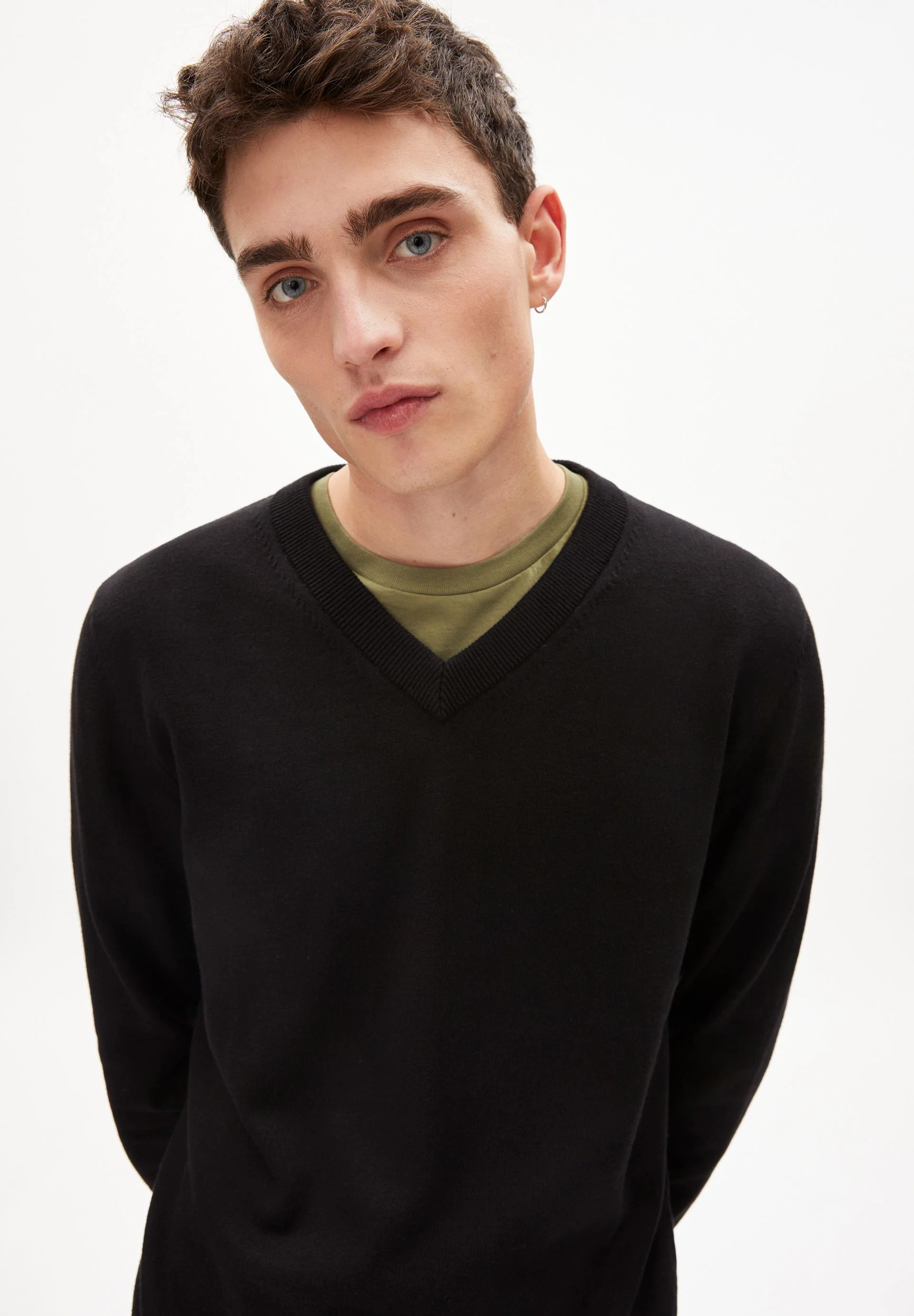 MAANES | black