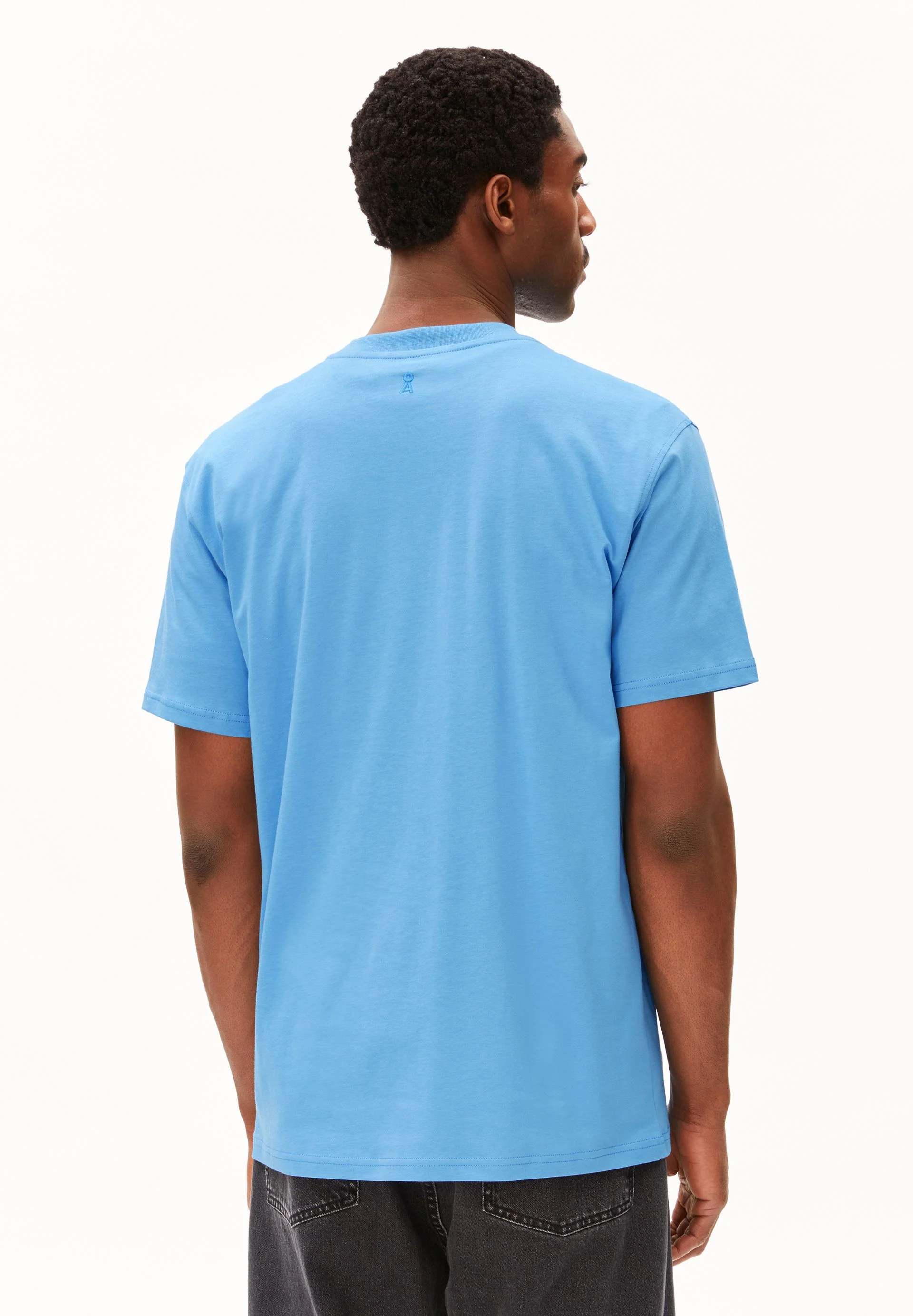 MAARKOS MID WEIGHT T-SHIRT | skylight - Image 2