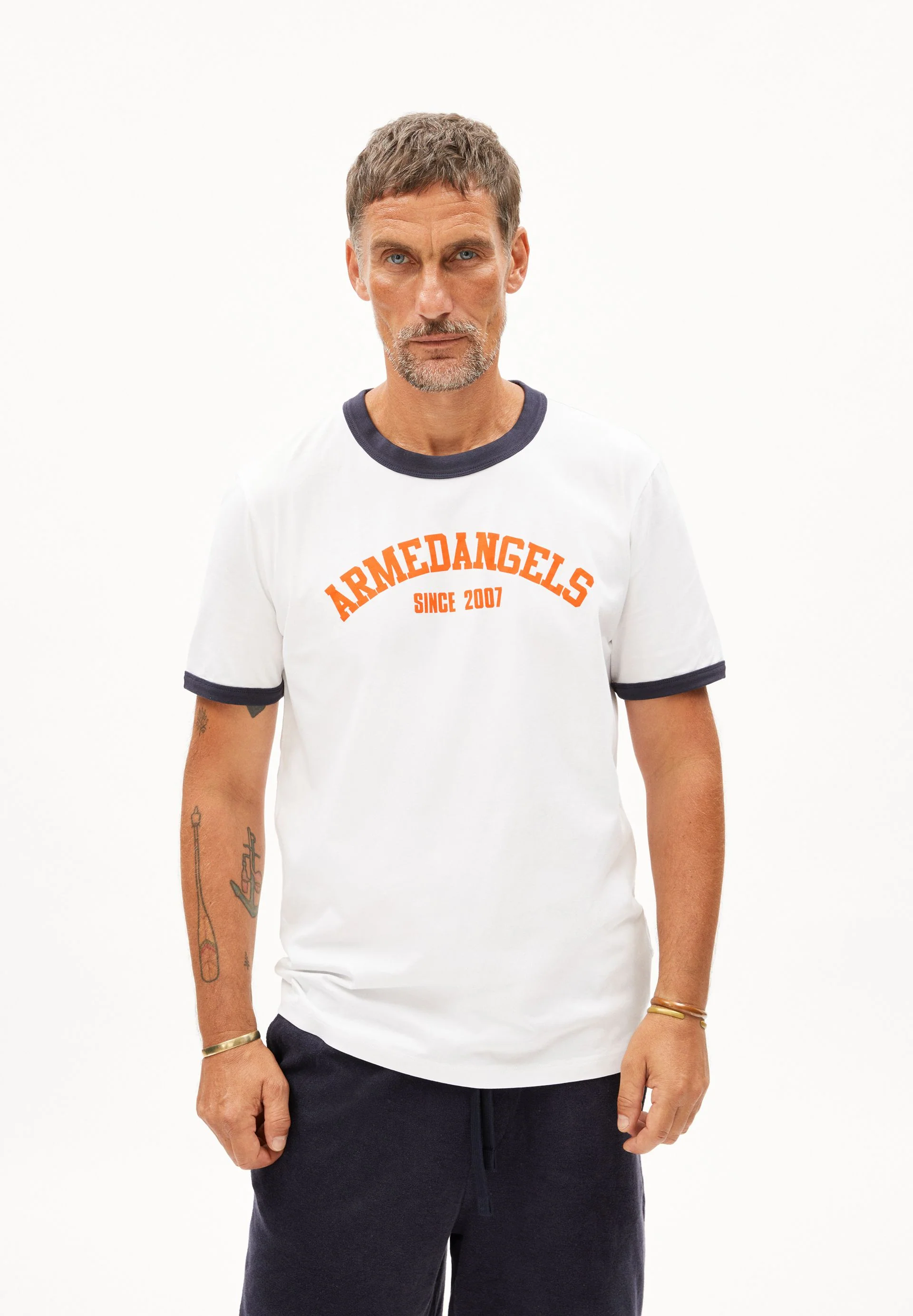 MAARKOS RINGER | white