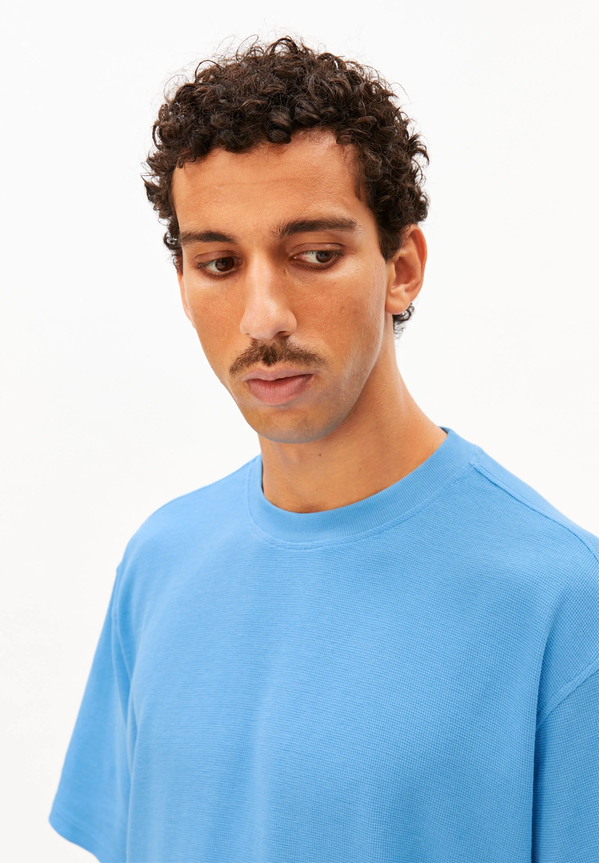 MAARKOS WAFFLE T-SHIRT | skylight - Image 3