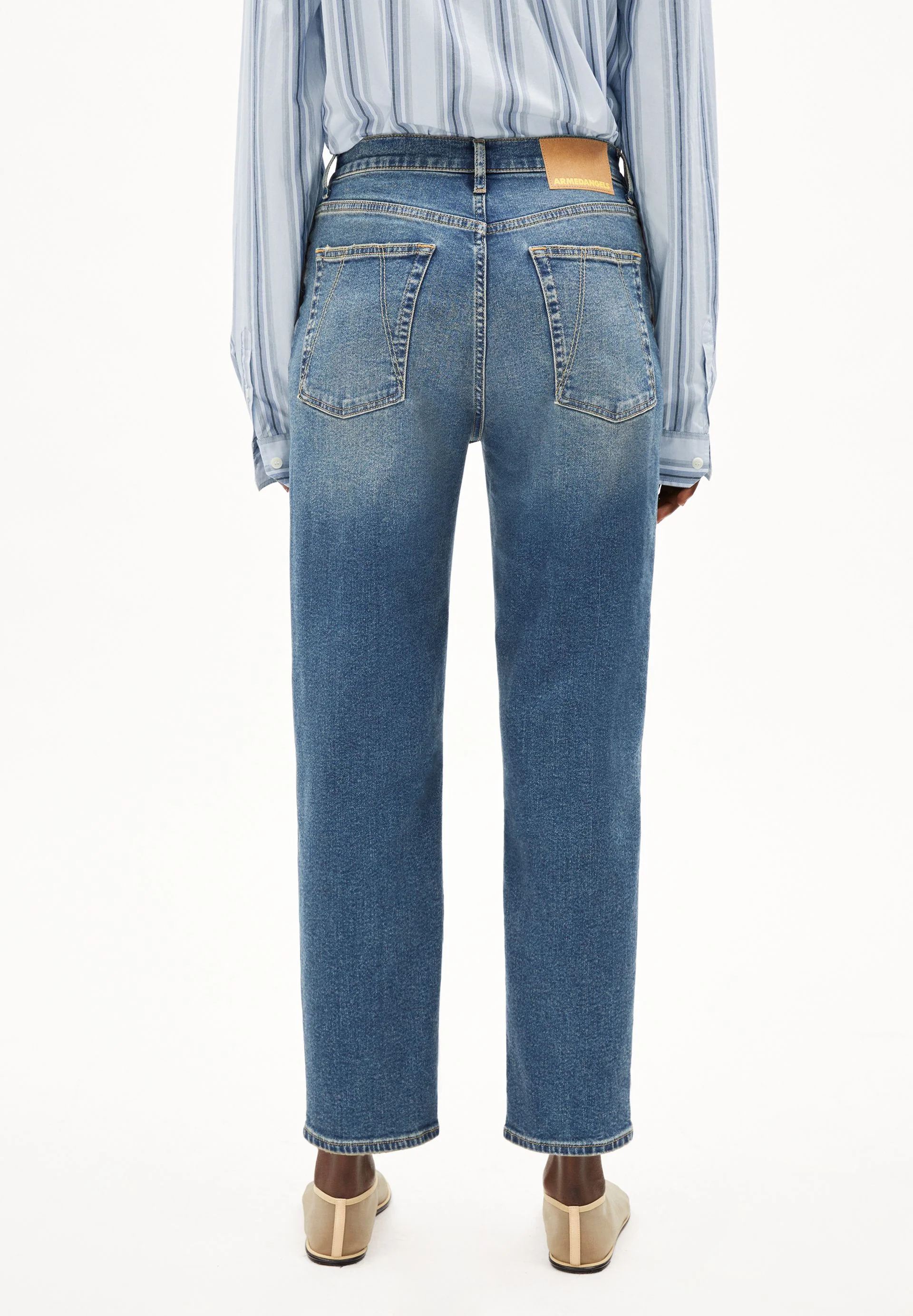 MAIRAA HIGH WAIST MOM JEANS | callisto - Image 2