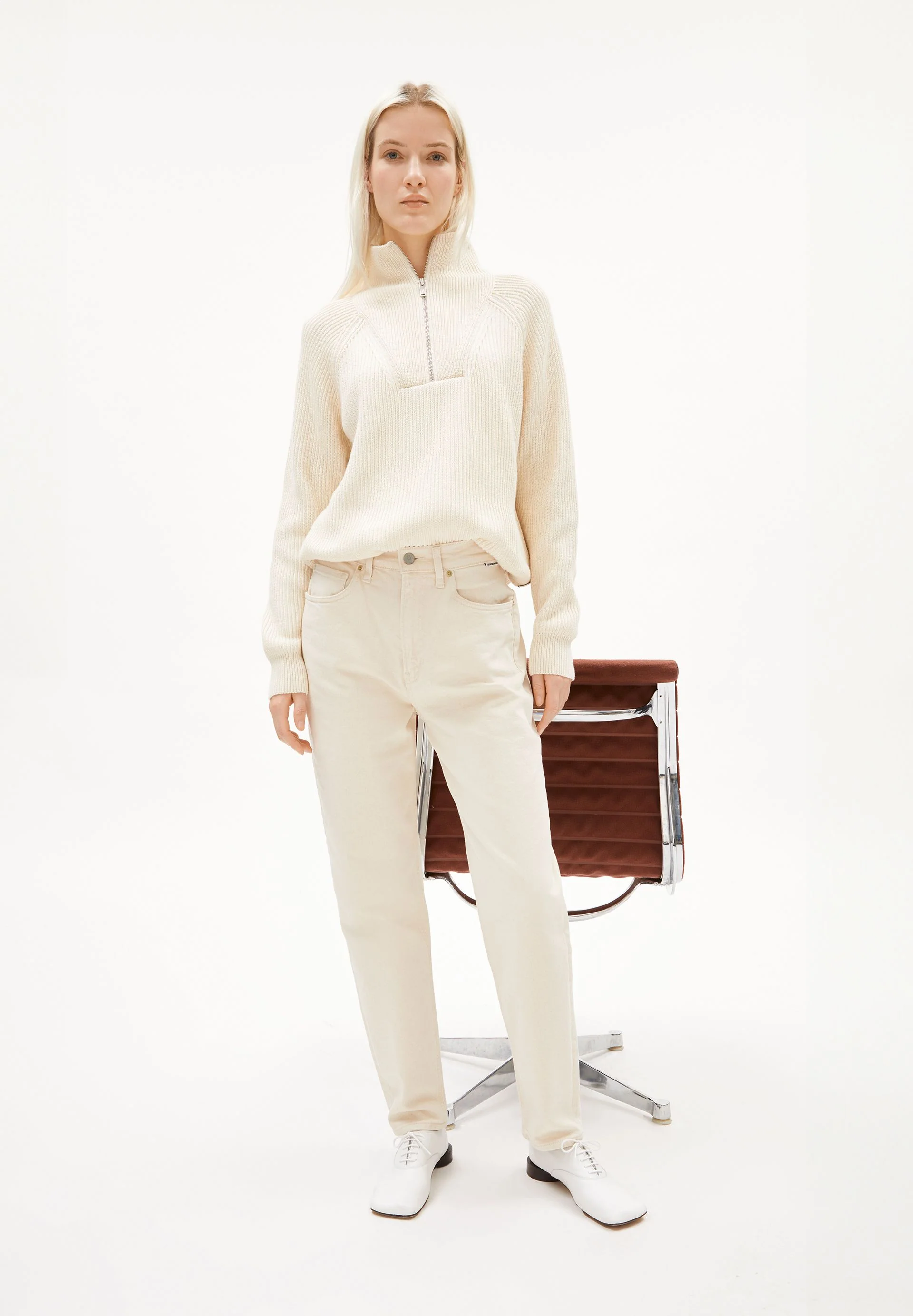 MAIRAA HIGH WAIST MOM JEANS | undyed - Image 4