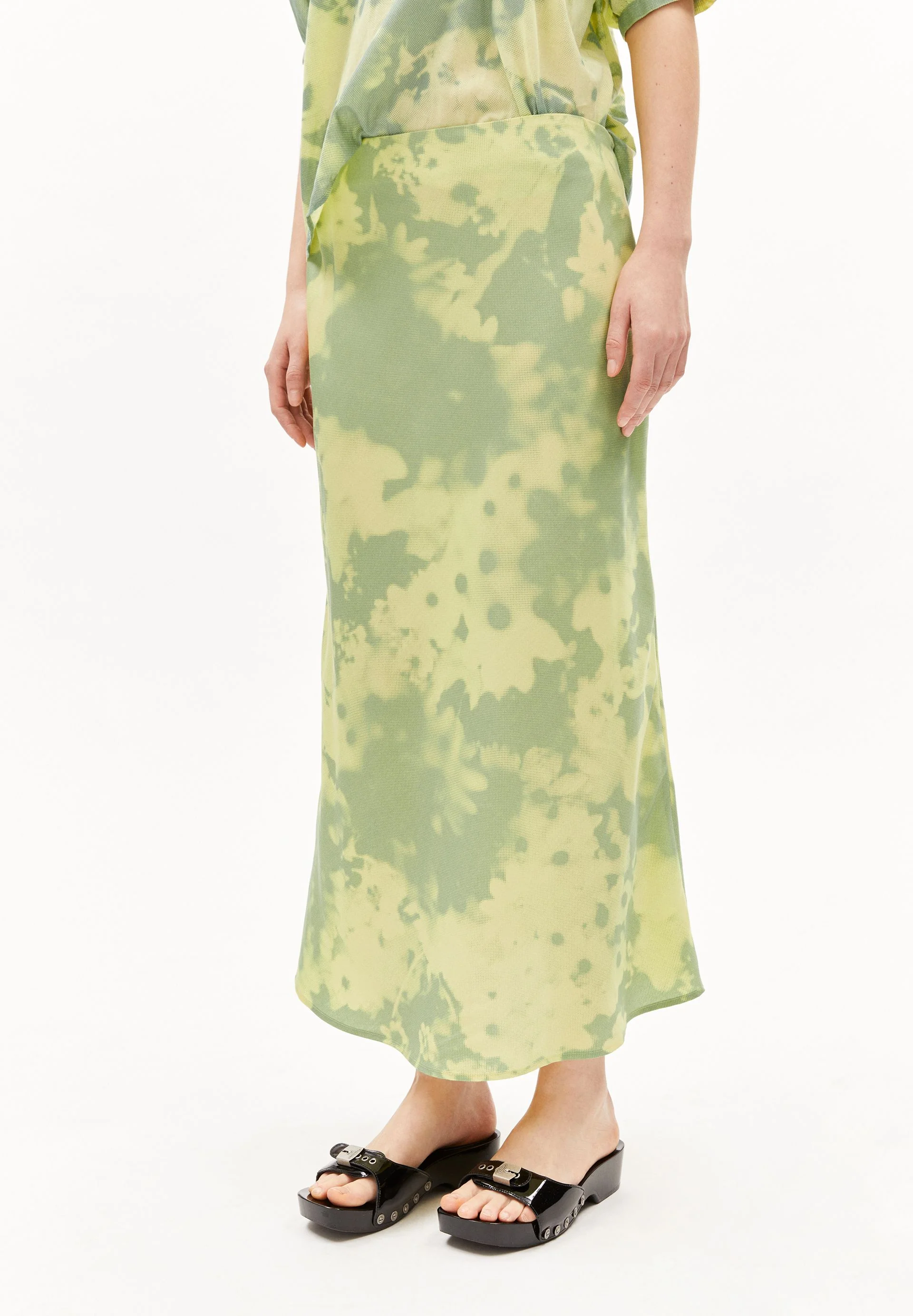 MILAJAANA BLOMMAA | light matcha