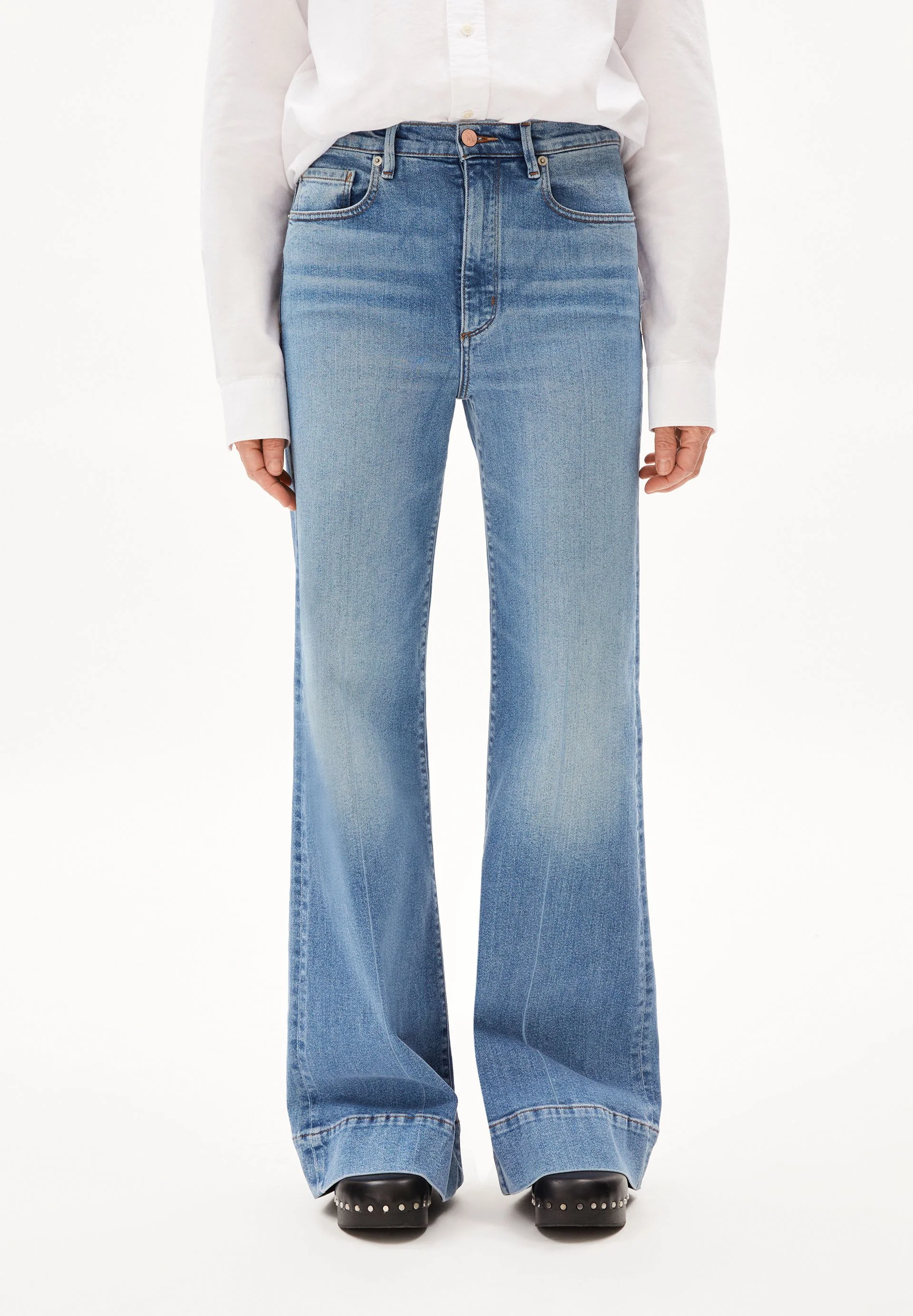 MURLIAA HIGH WAIST WIDE JEANS | misty blue