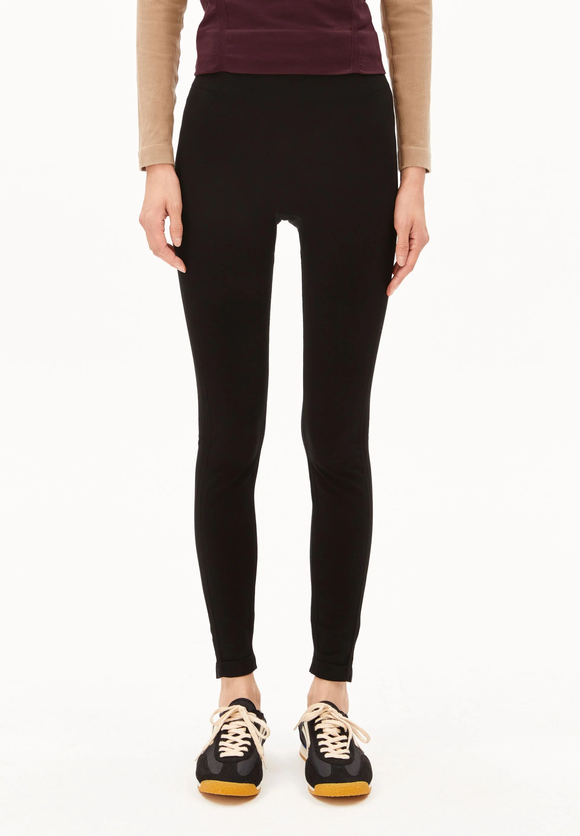 NAHTLOSE LEGGINGS