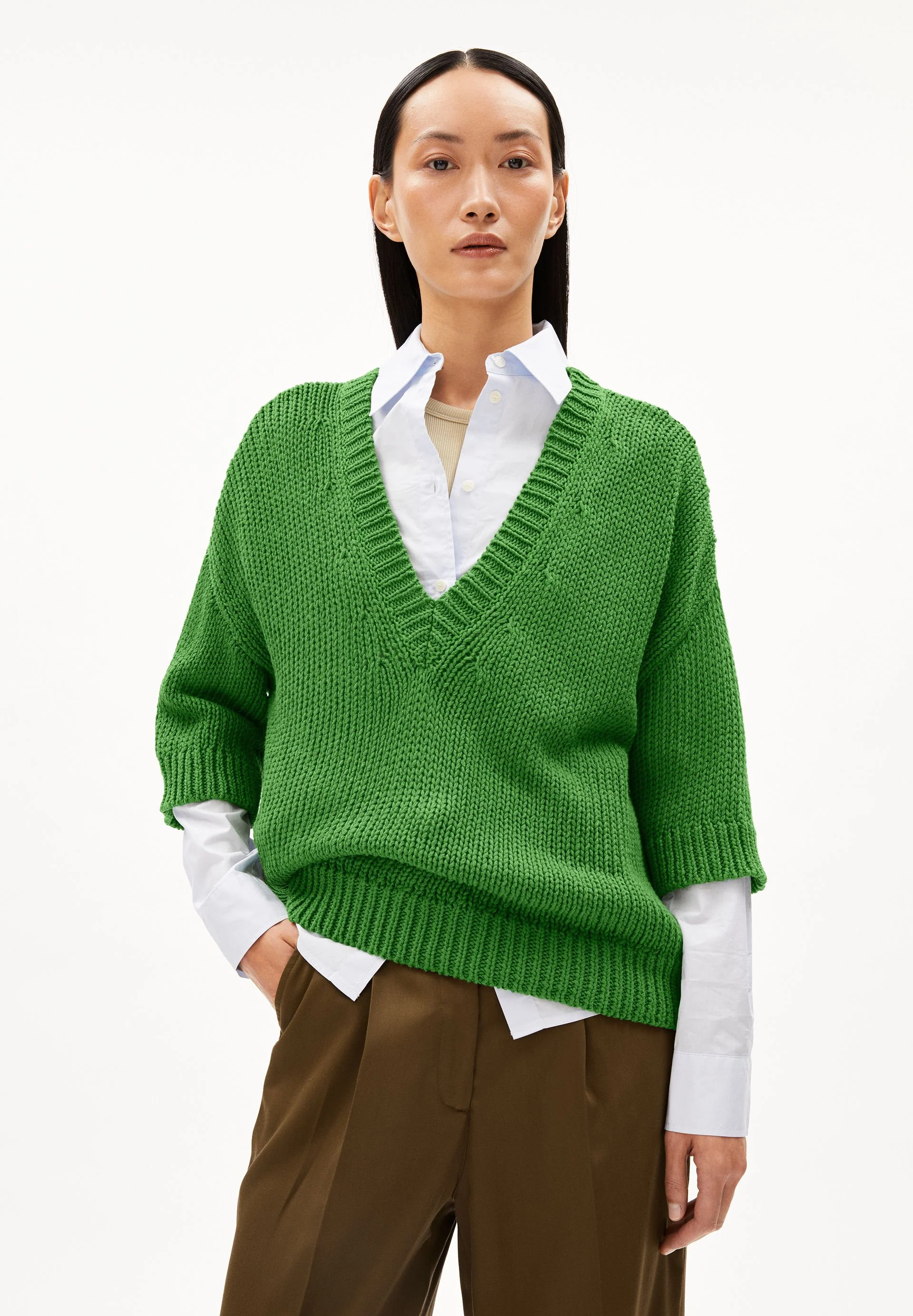 RONAA | ivy green