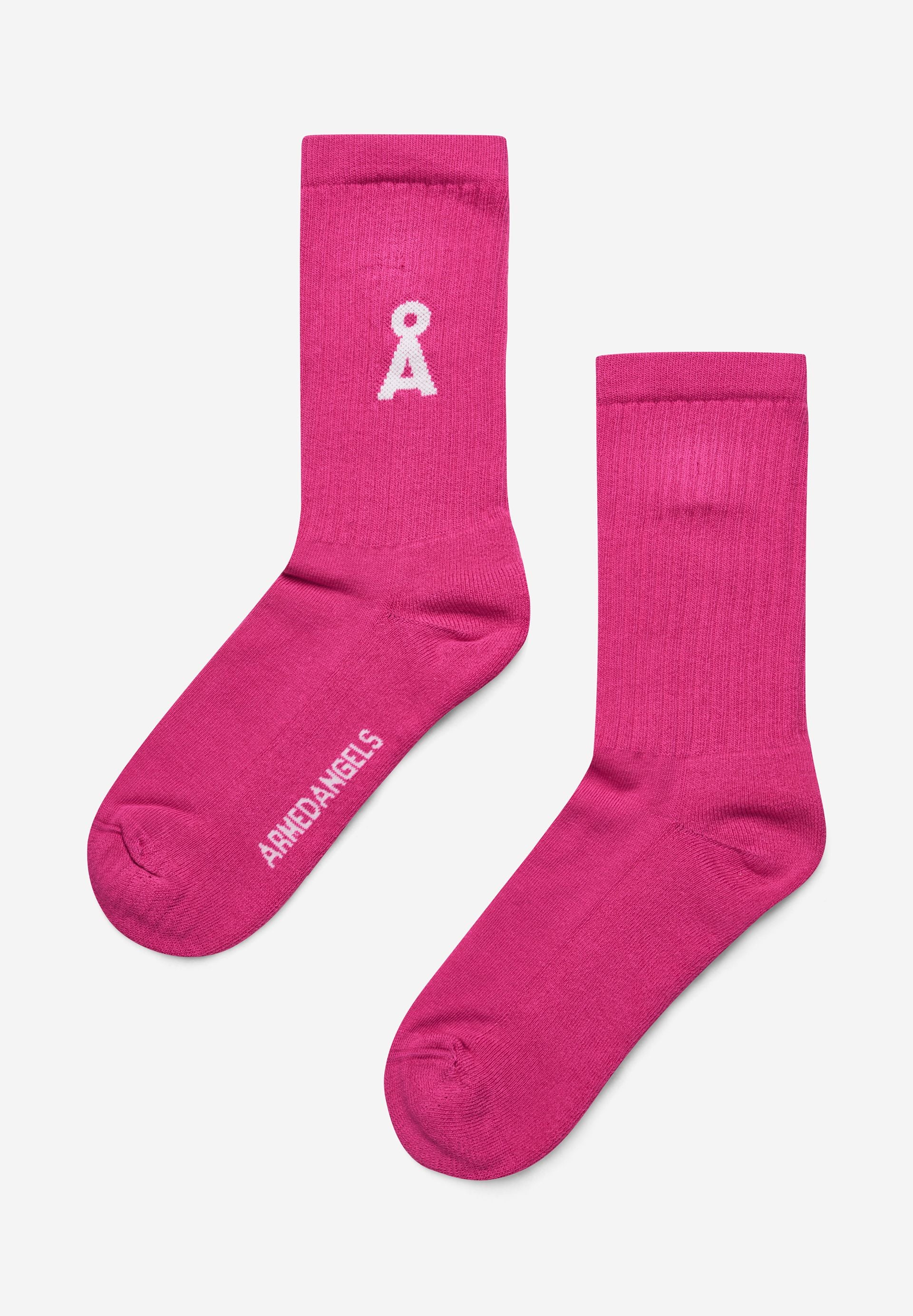 SAAMUS BOLD | bright raspberry