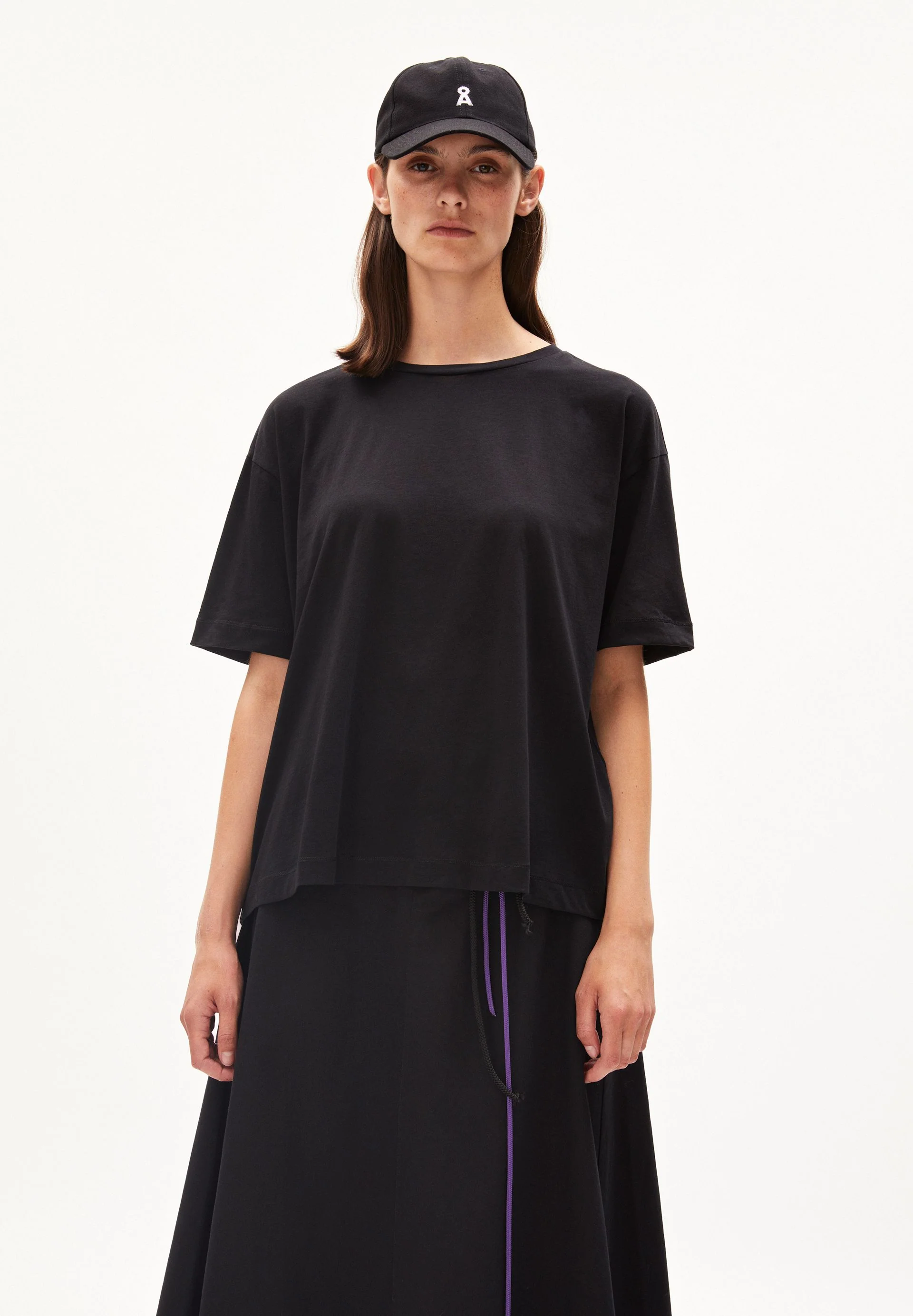 SAIKAA | black