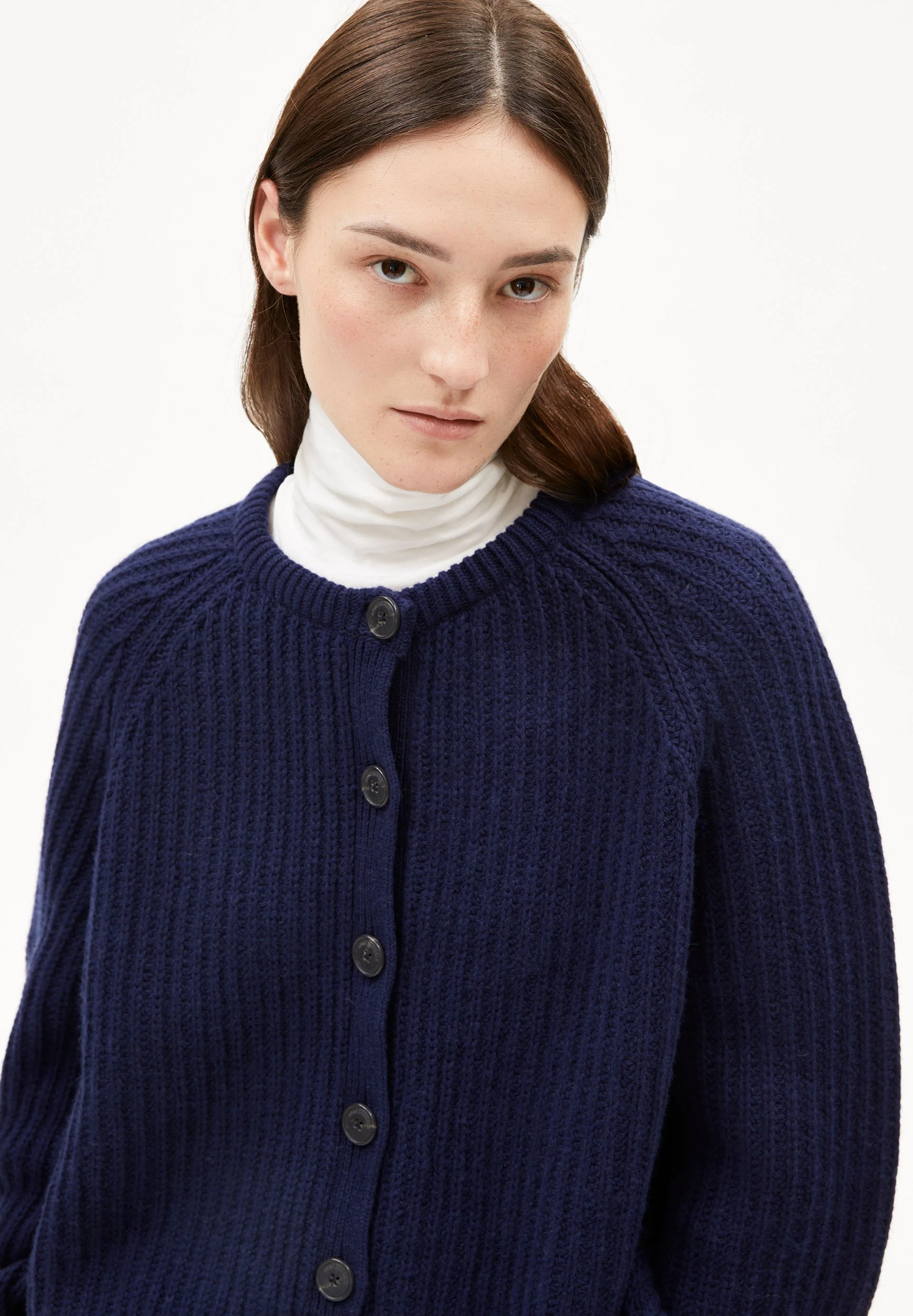 RIPPSTRICK-CARDIGAN | tinted navy - Image 3