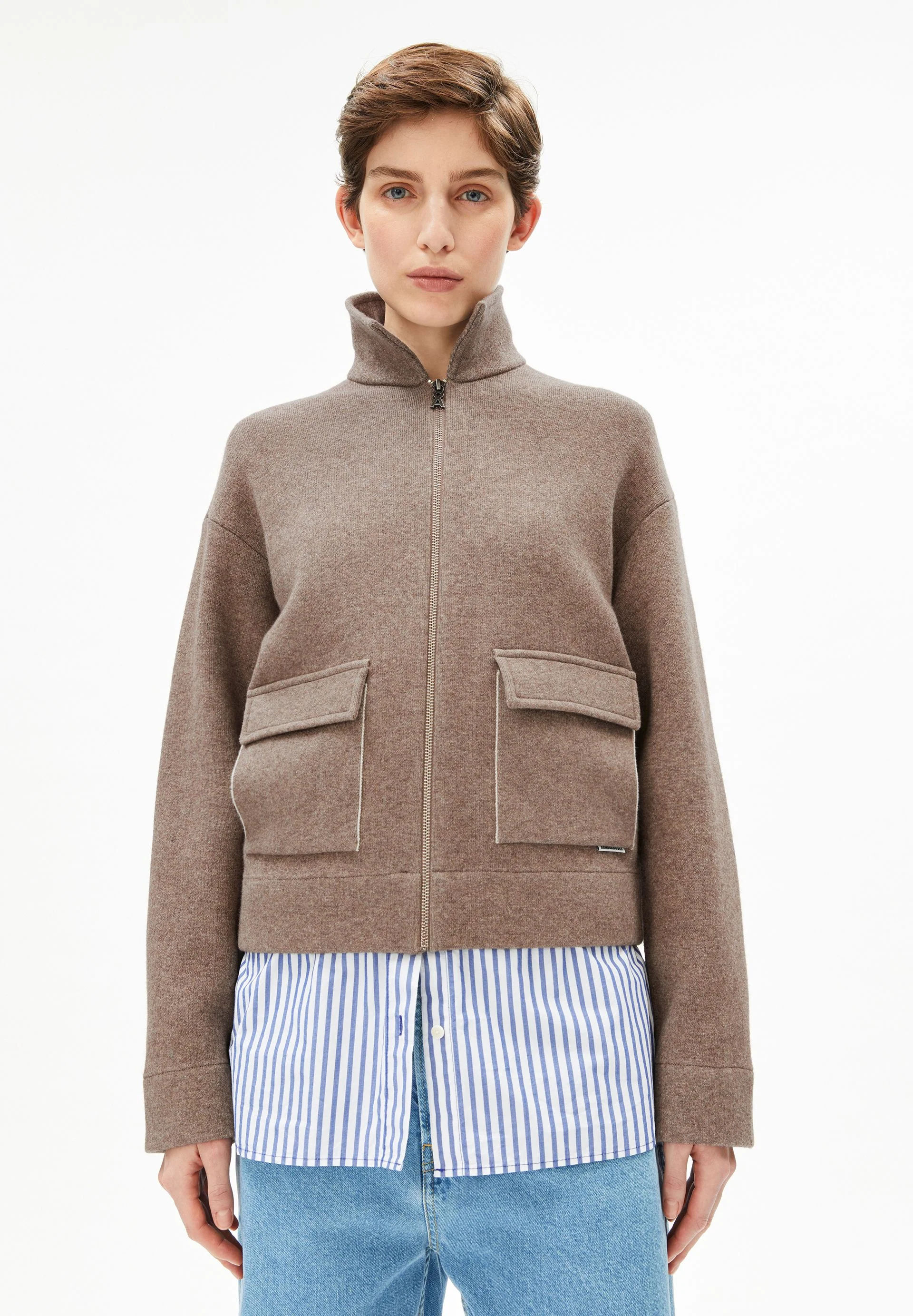 KURZE STRICKJACKE | cinnamon dust melange