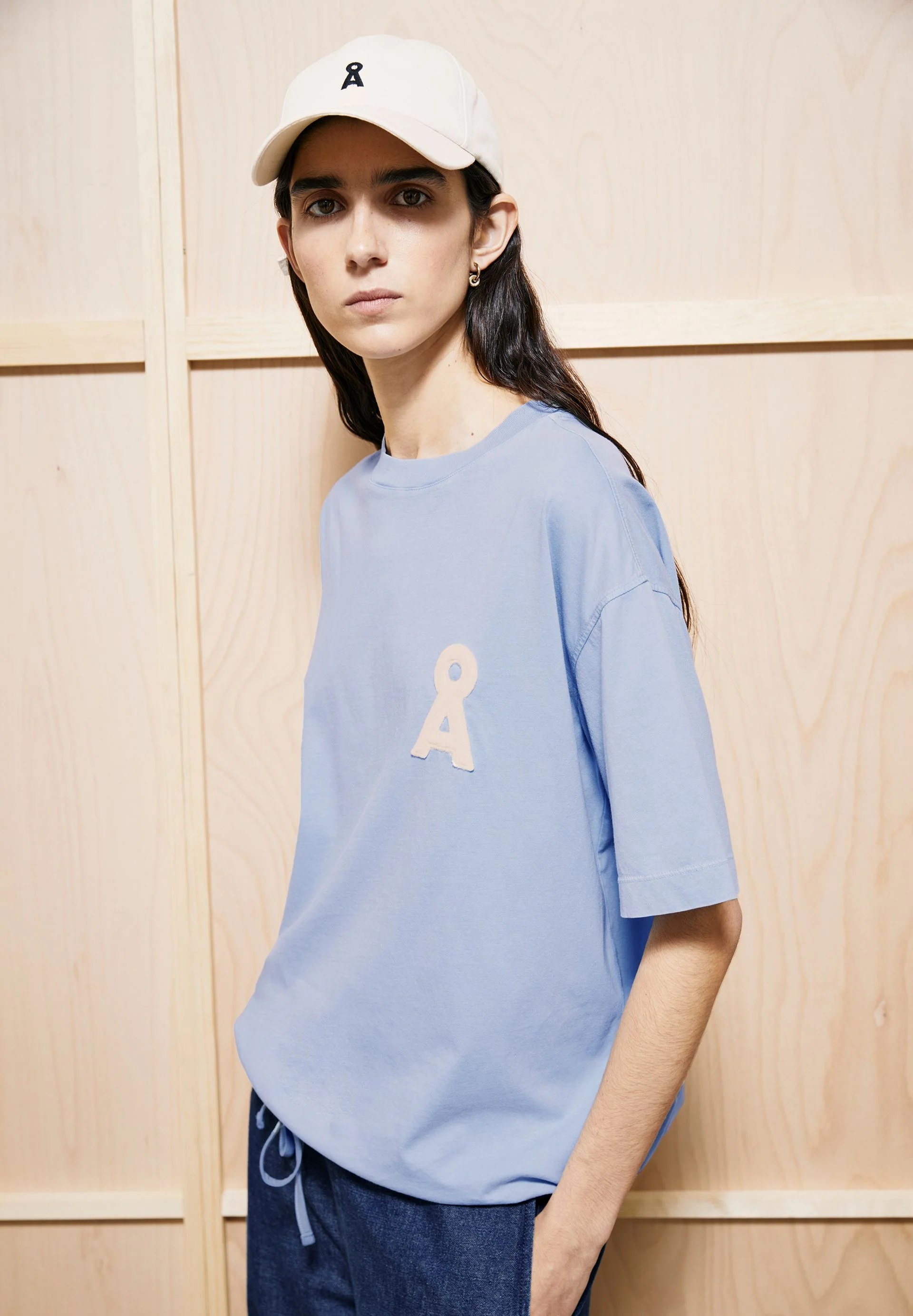 T-SHIRT MIT KORDELZUG | soft blue - Image 4
