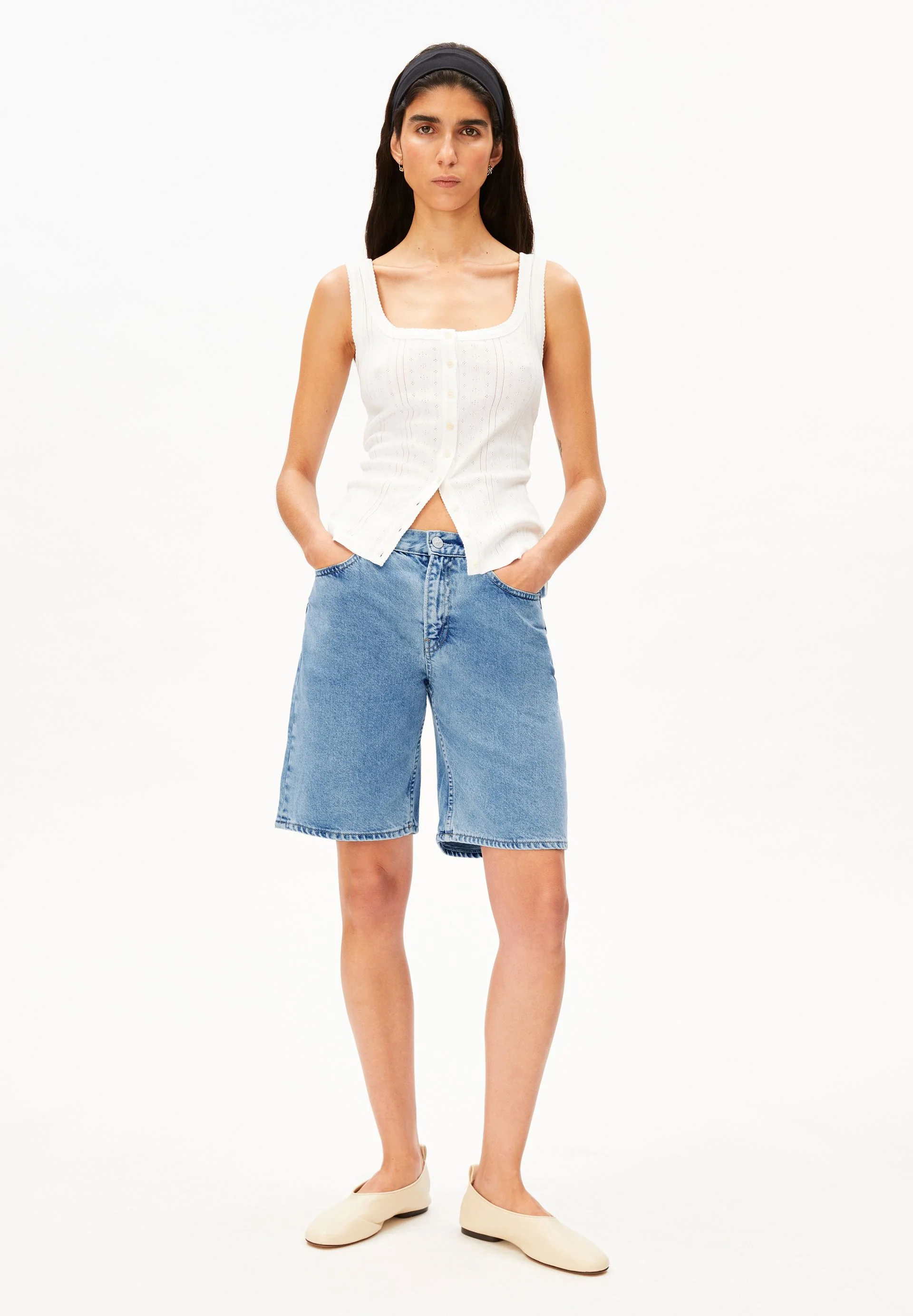 THALINAA MID WAIST JEANS-SHORTS | fresh blue - Image 5