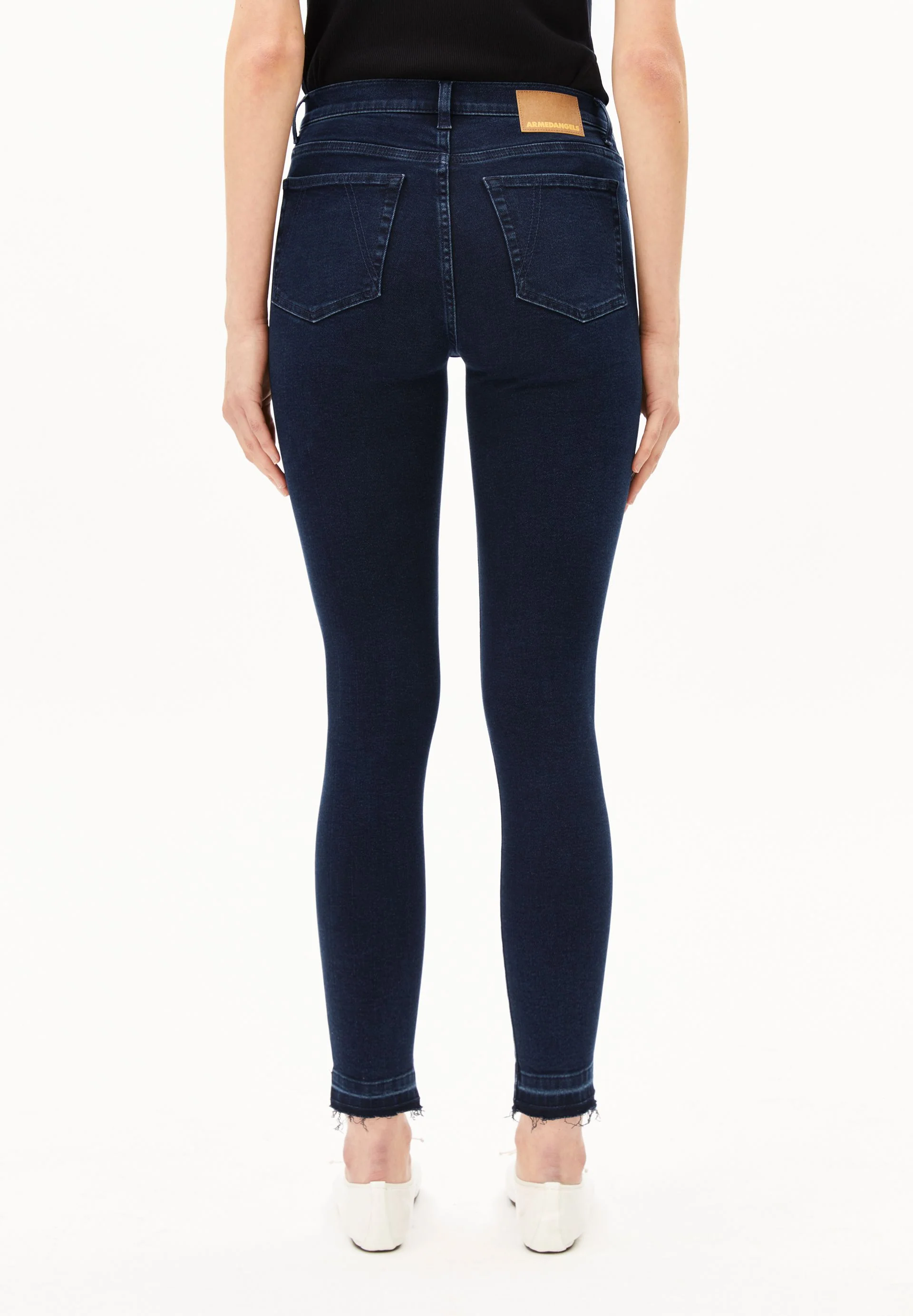 TILLAA MID WAIST SKINNY JEANS | gloaming - Image 2