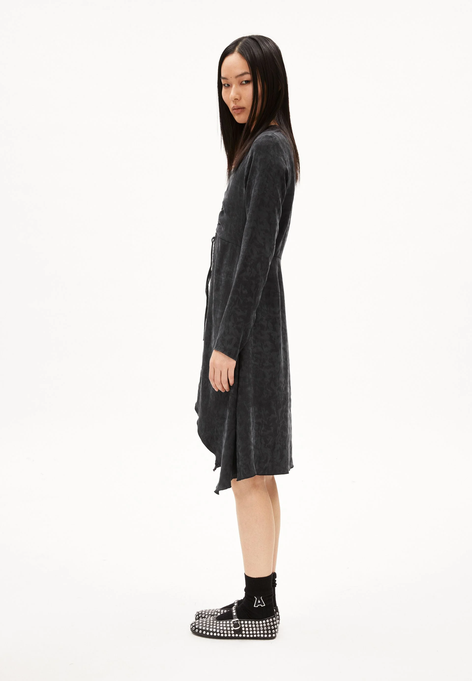 TINRAA JACQ | black