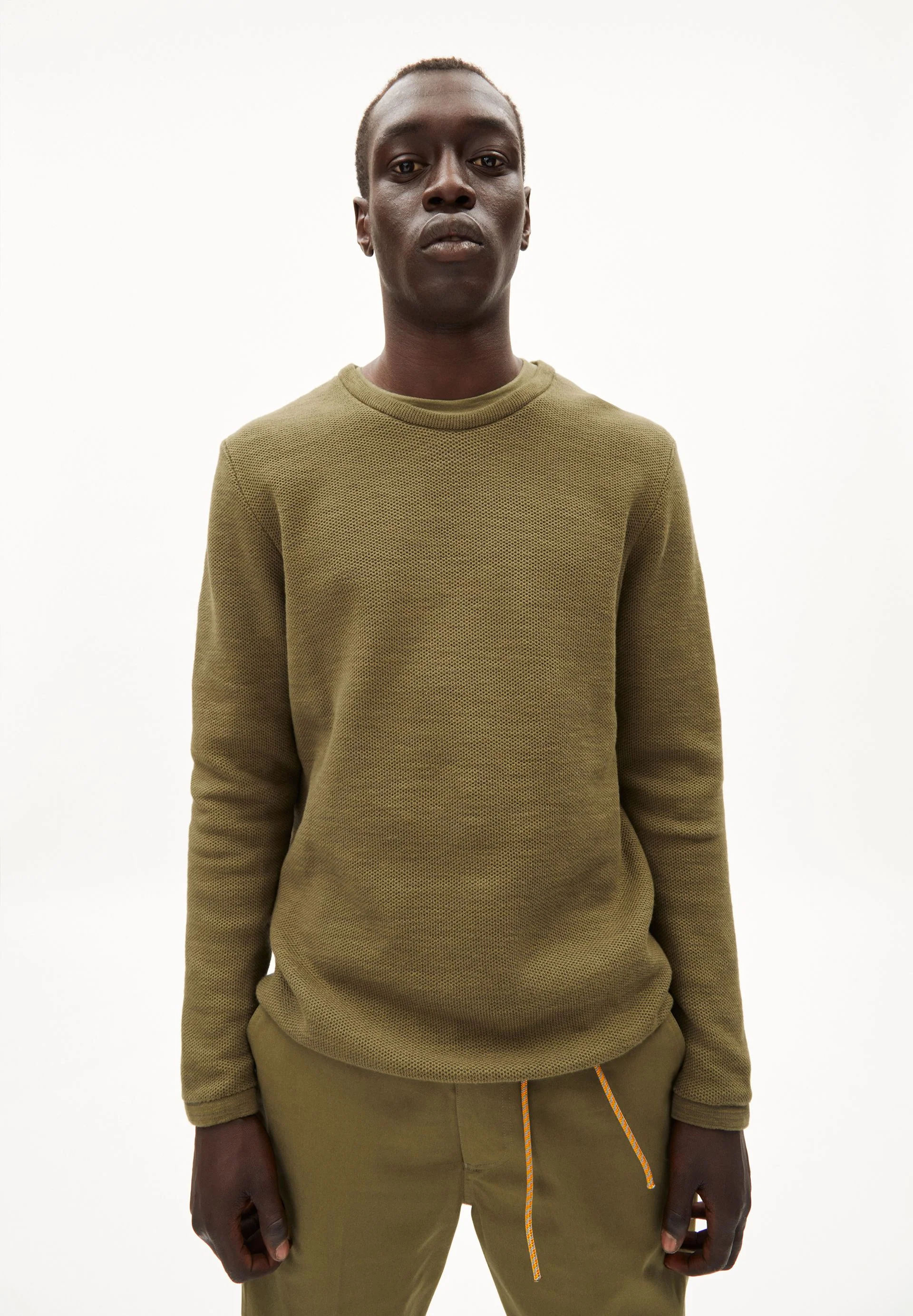 TOLAA | olive-dark oliva