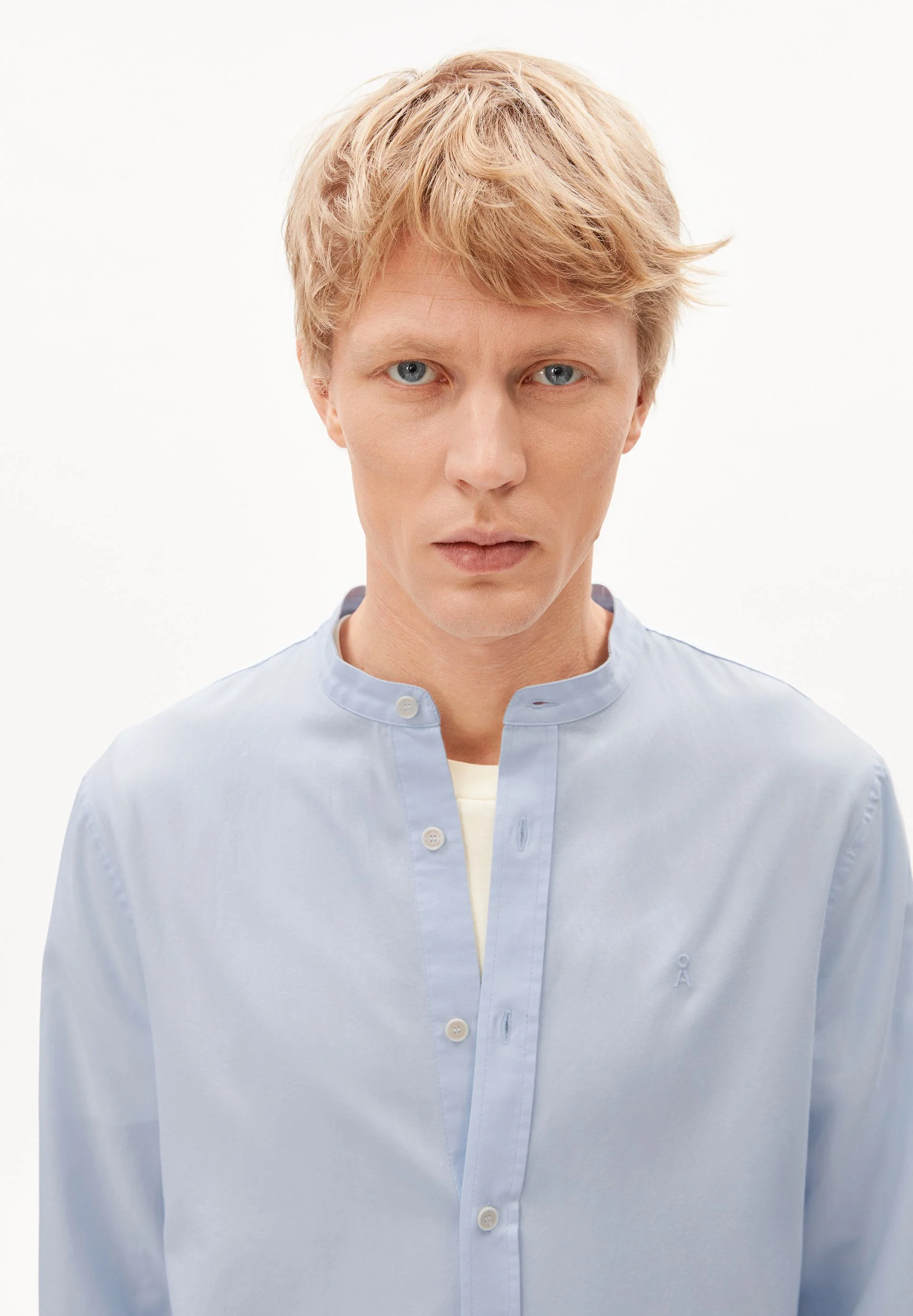 TOMAASAS LANGARMHEMD | soft blue - Image 3