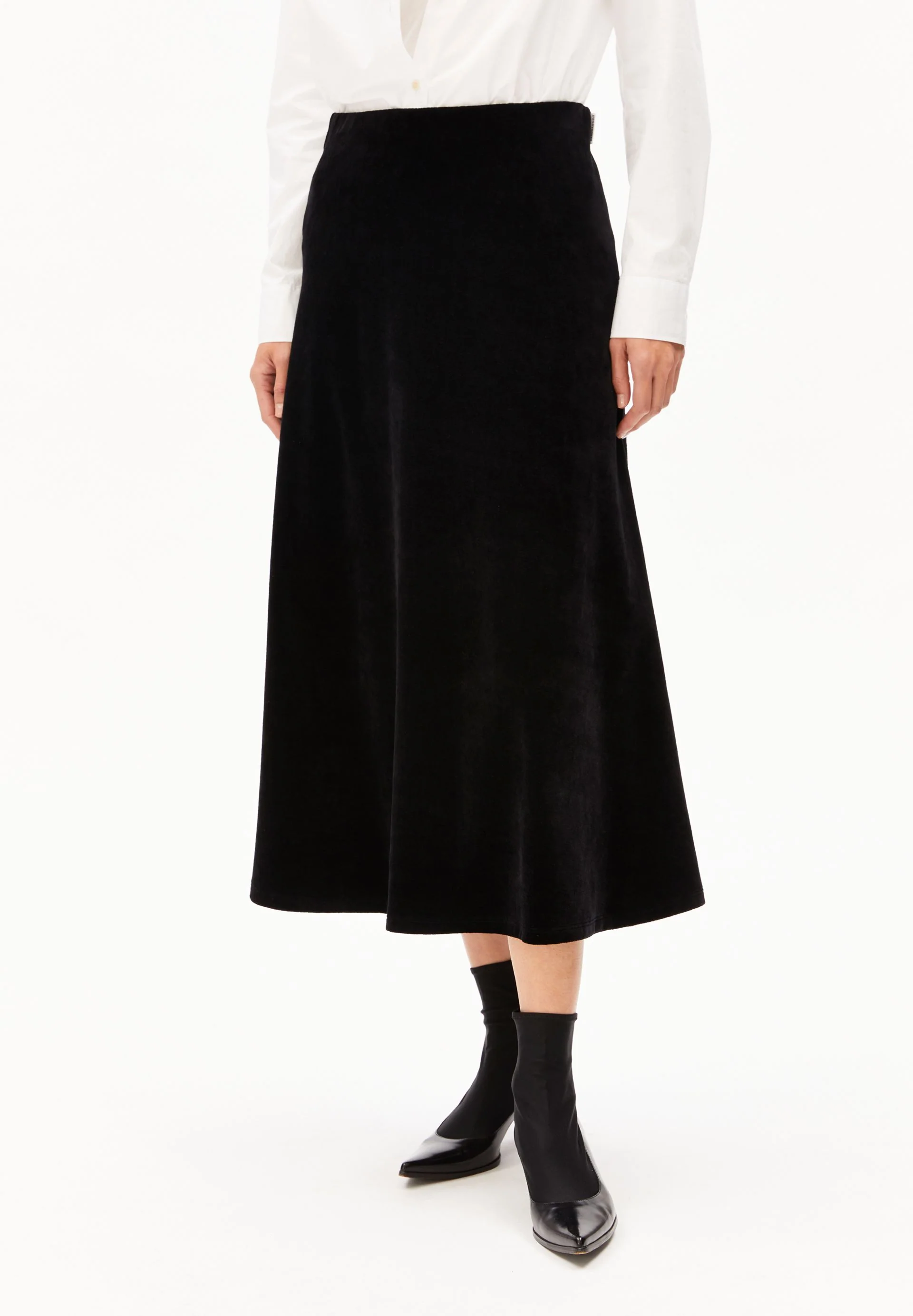 VOLAGAA VELVET