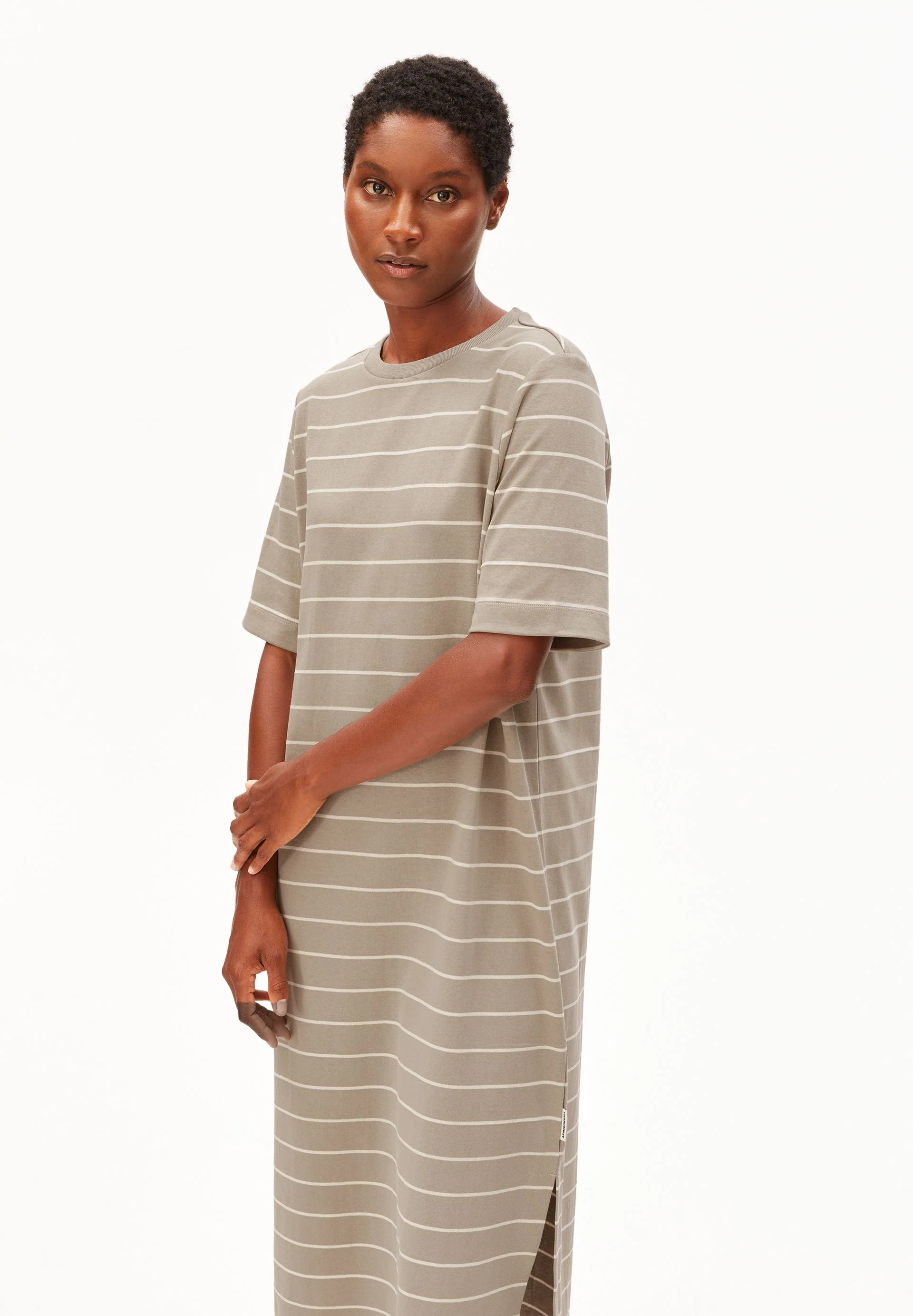 XELINAA FEIN GESTREIFTES MIDI-KLEID | seal grey-undyed