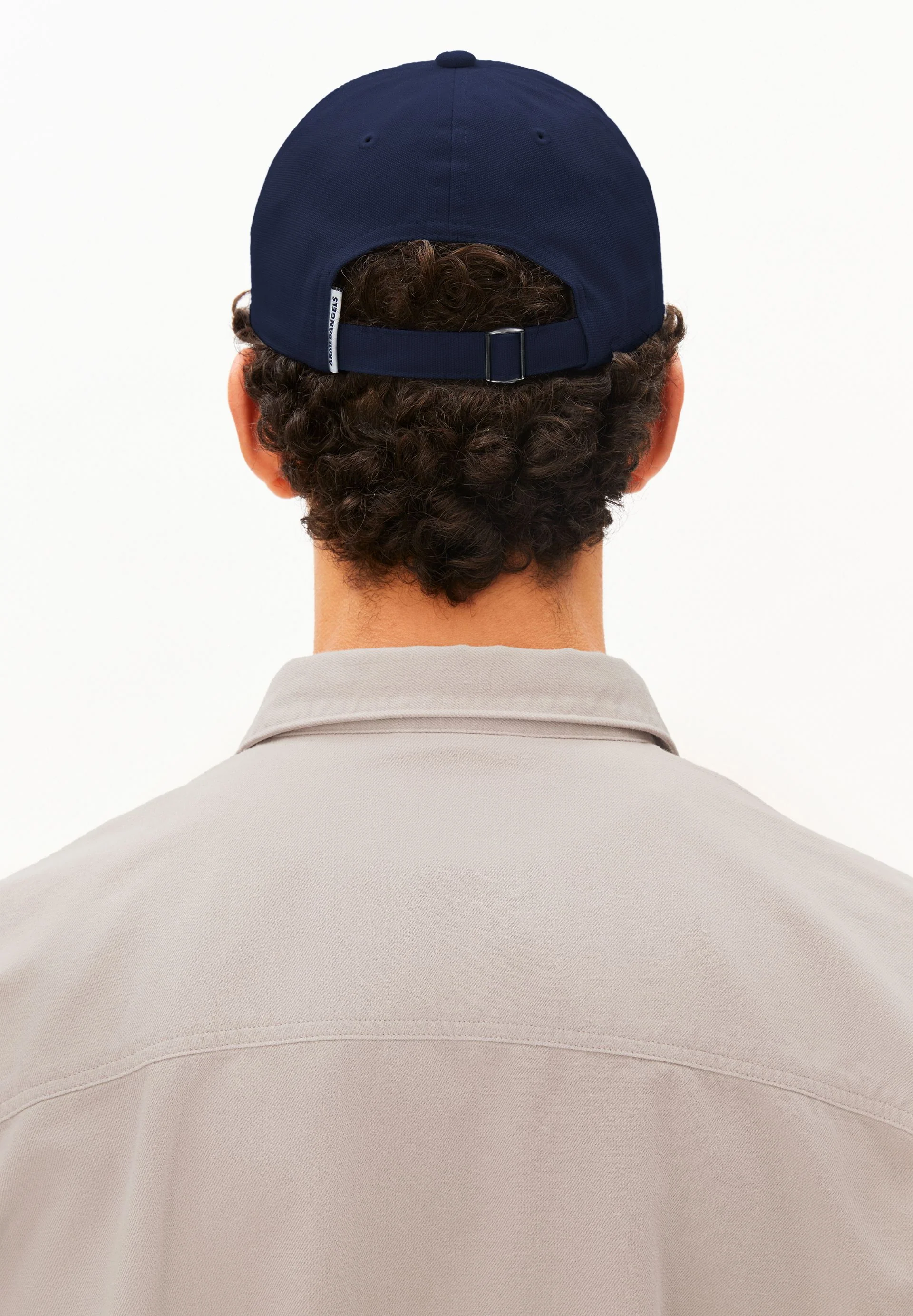 YENAAS BOLD KAPPE | tinted navy - Image 2