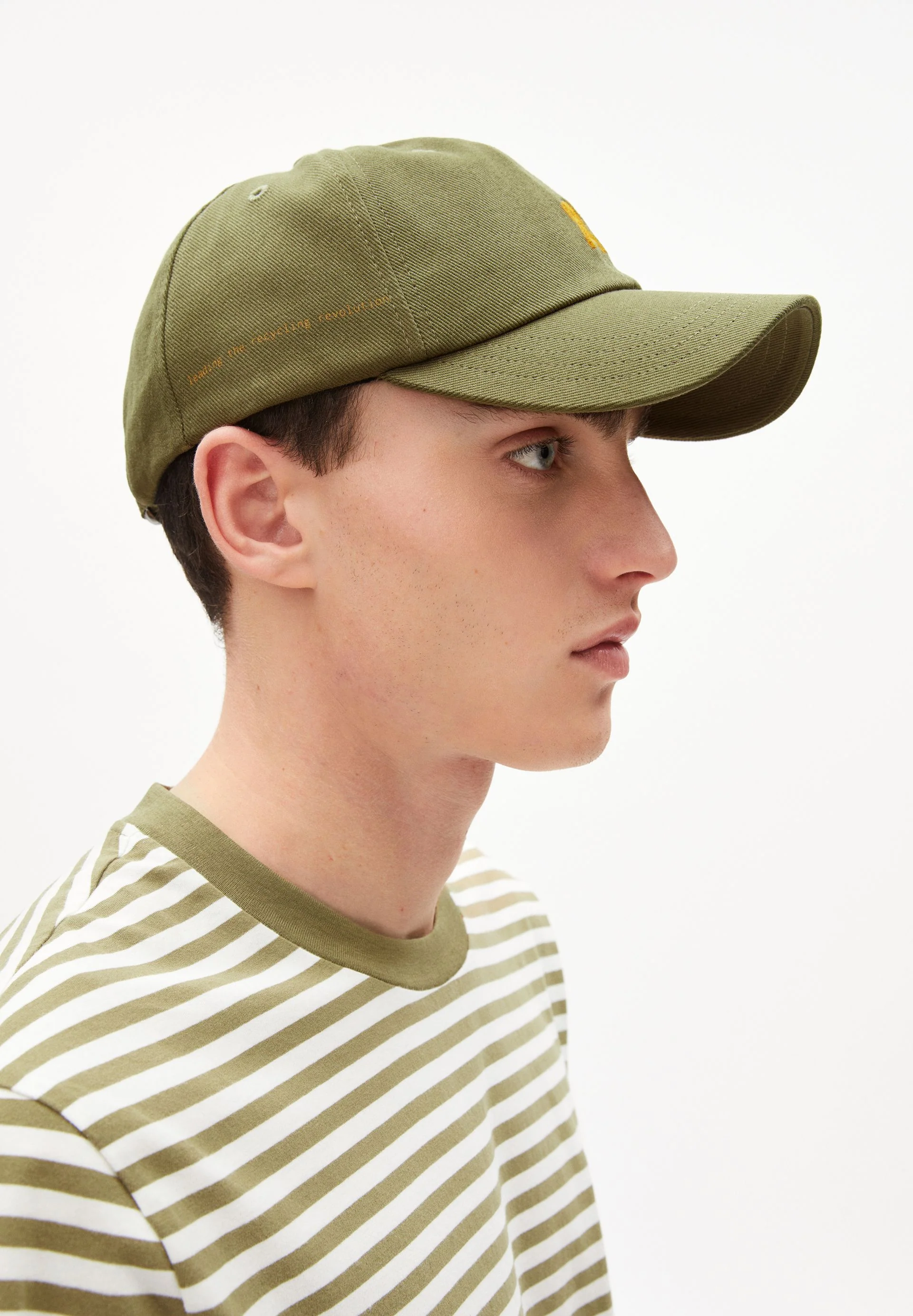 YENAAS BOLD KAPPE | oliva